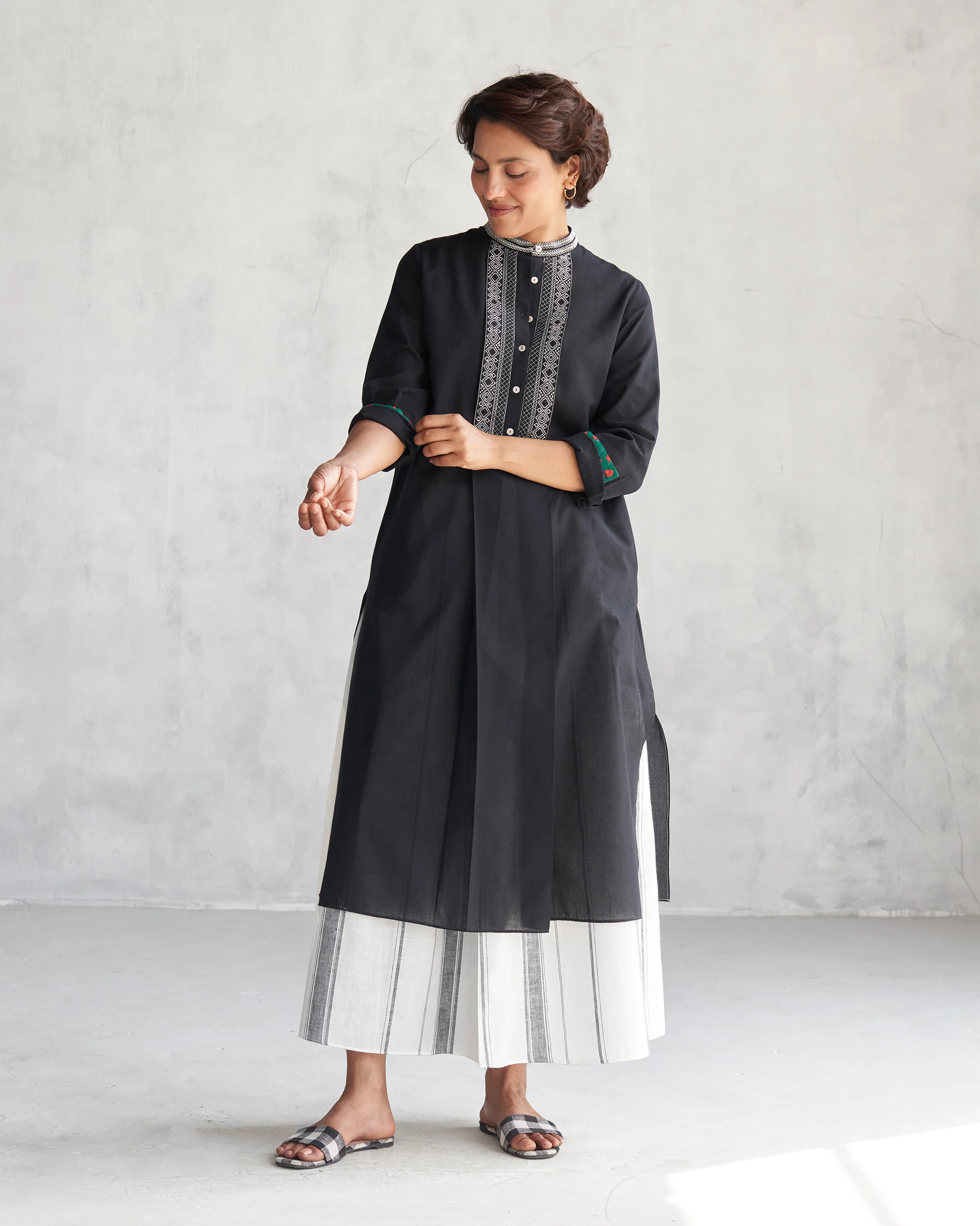 Kuro Kurta - Black - Image 6