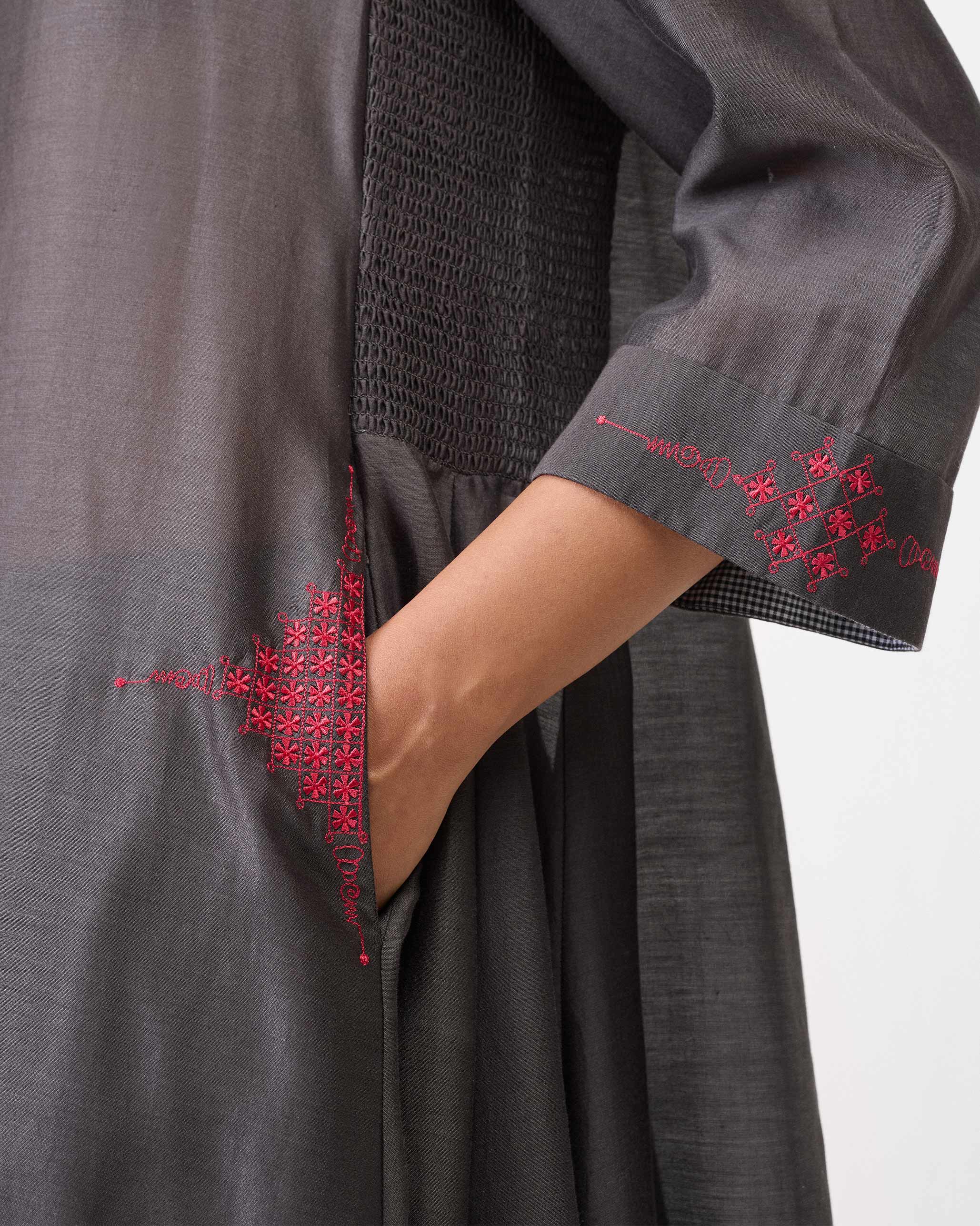 Lama Smocked Kurta - Charcoal & Watermelon Embroidered - Image 4