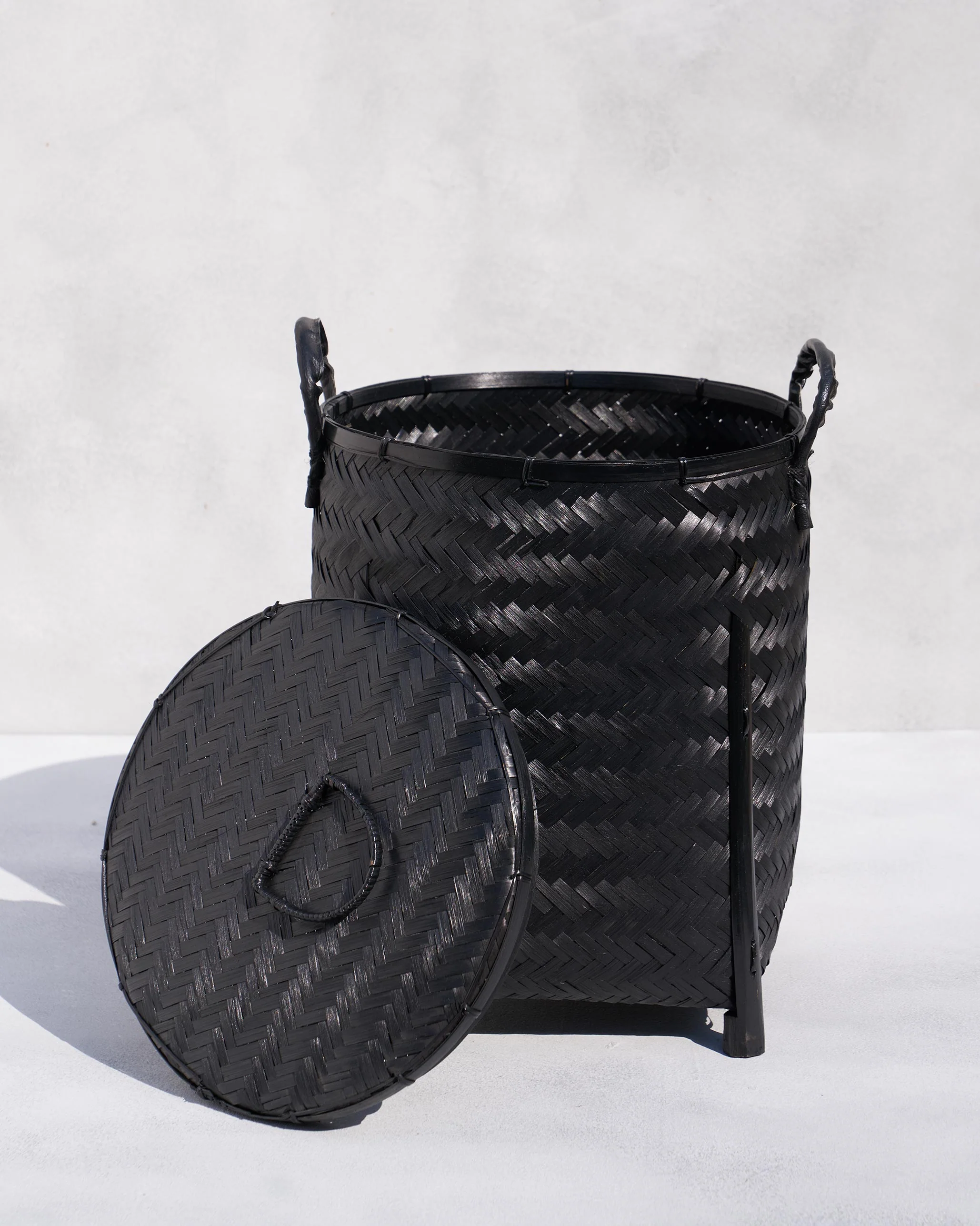 Laundry Basket with Cover - Image 6