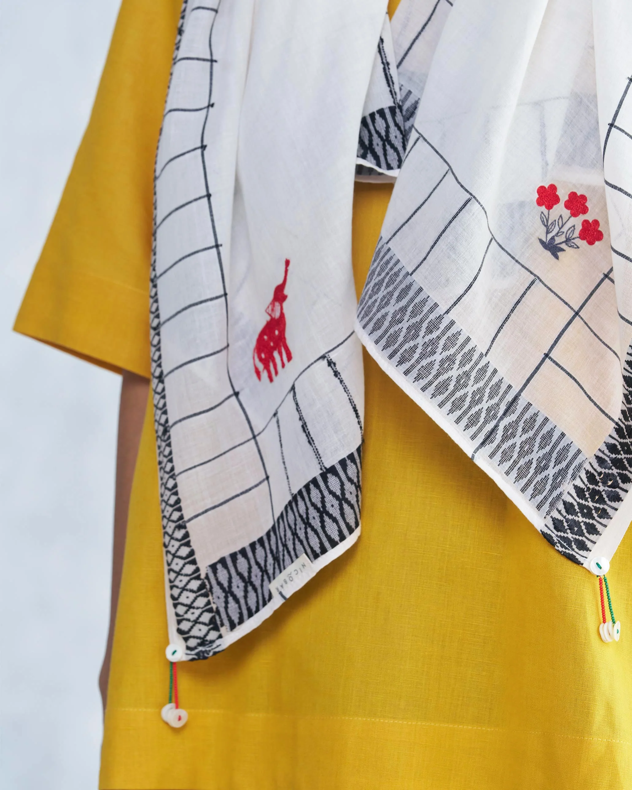 Lawan Scarf - White - Image 2