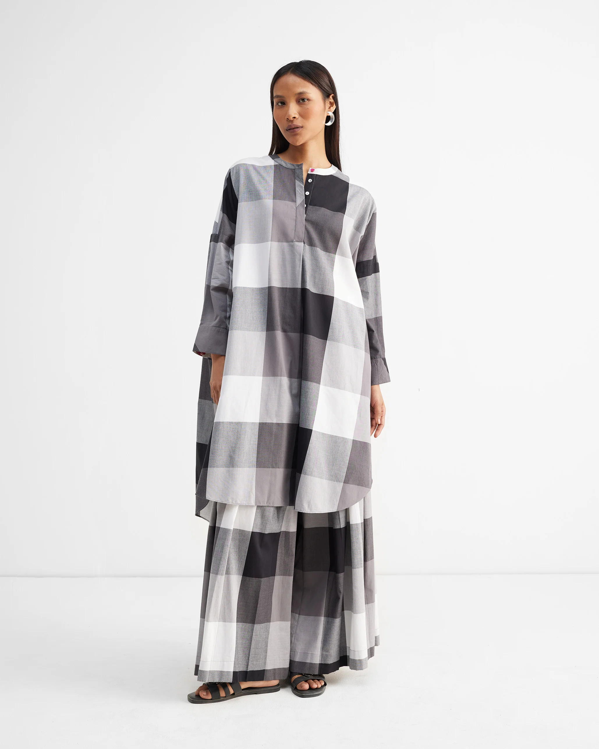 Lazy Sunday Tunic - Black & White Checks - Image 8