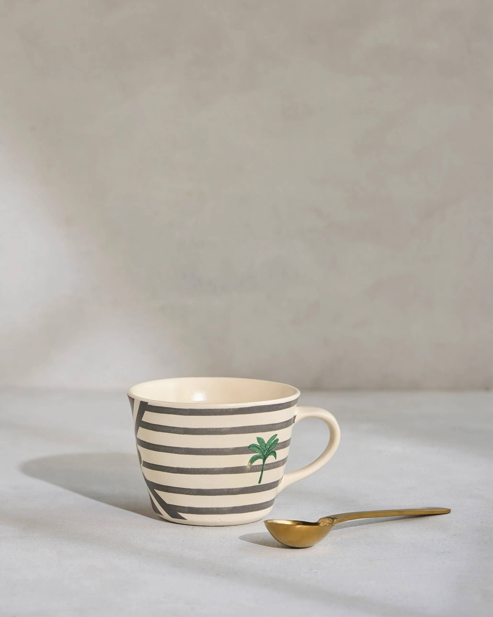 Leafty Affair Soup Mug with Spoon - Image 2