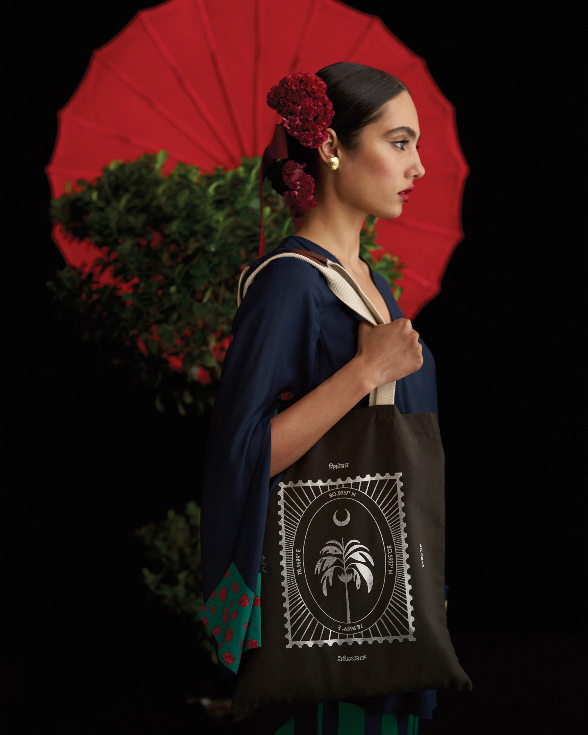 Legacy Tote (Limited Edition)- Charcoal & Silver - Image 2