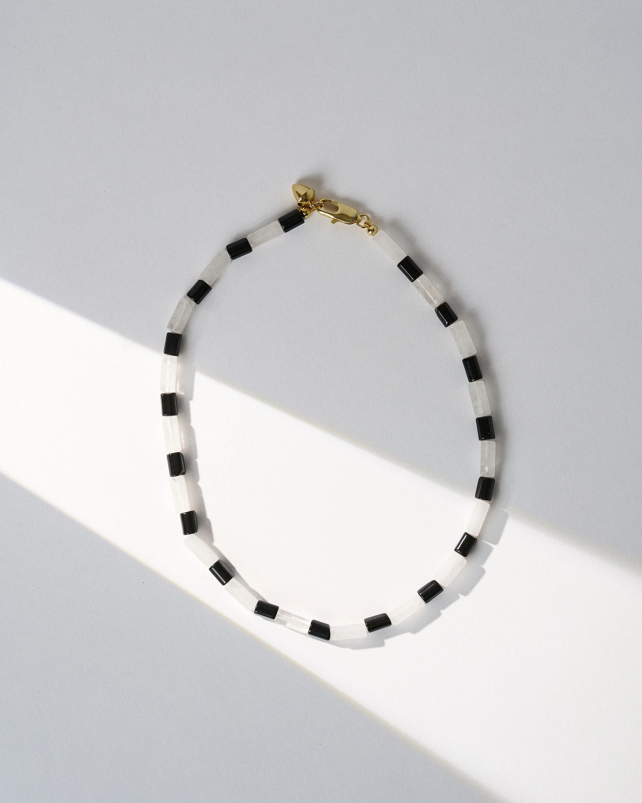 Lemur Necklace - White & Black - Image 3