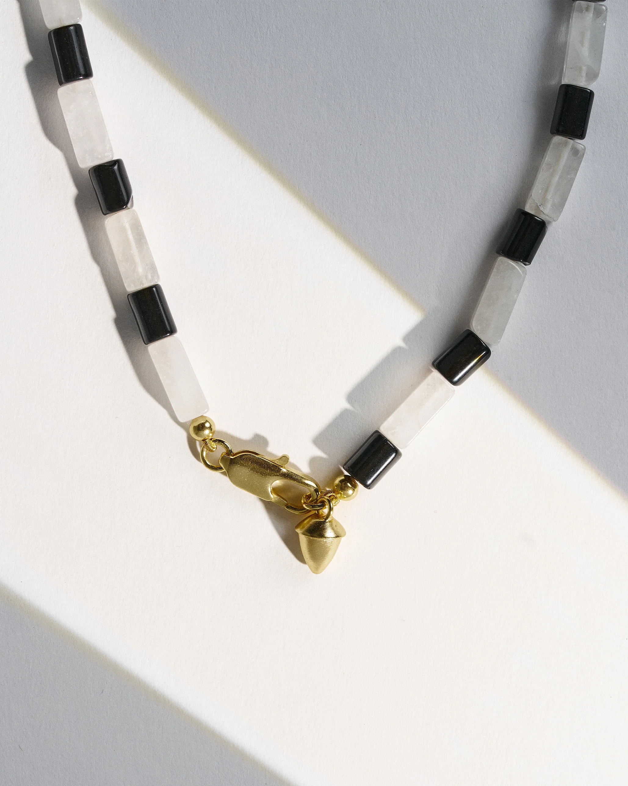 Lemur Necklace - White & Black - Image 4