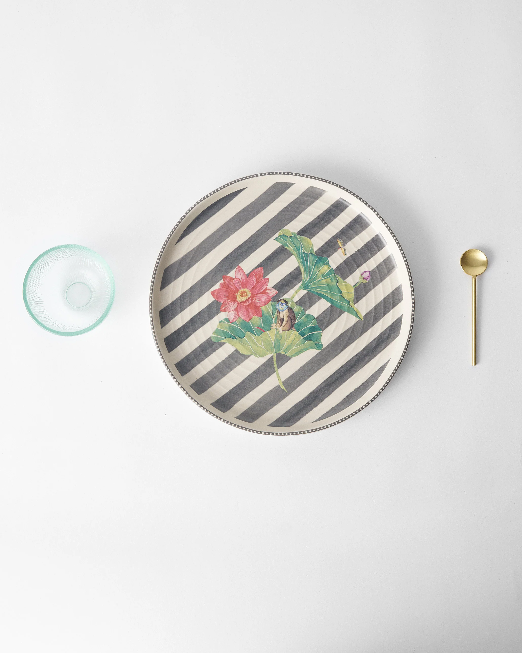 Lily Pond Chip & Dip Platter - Image 3