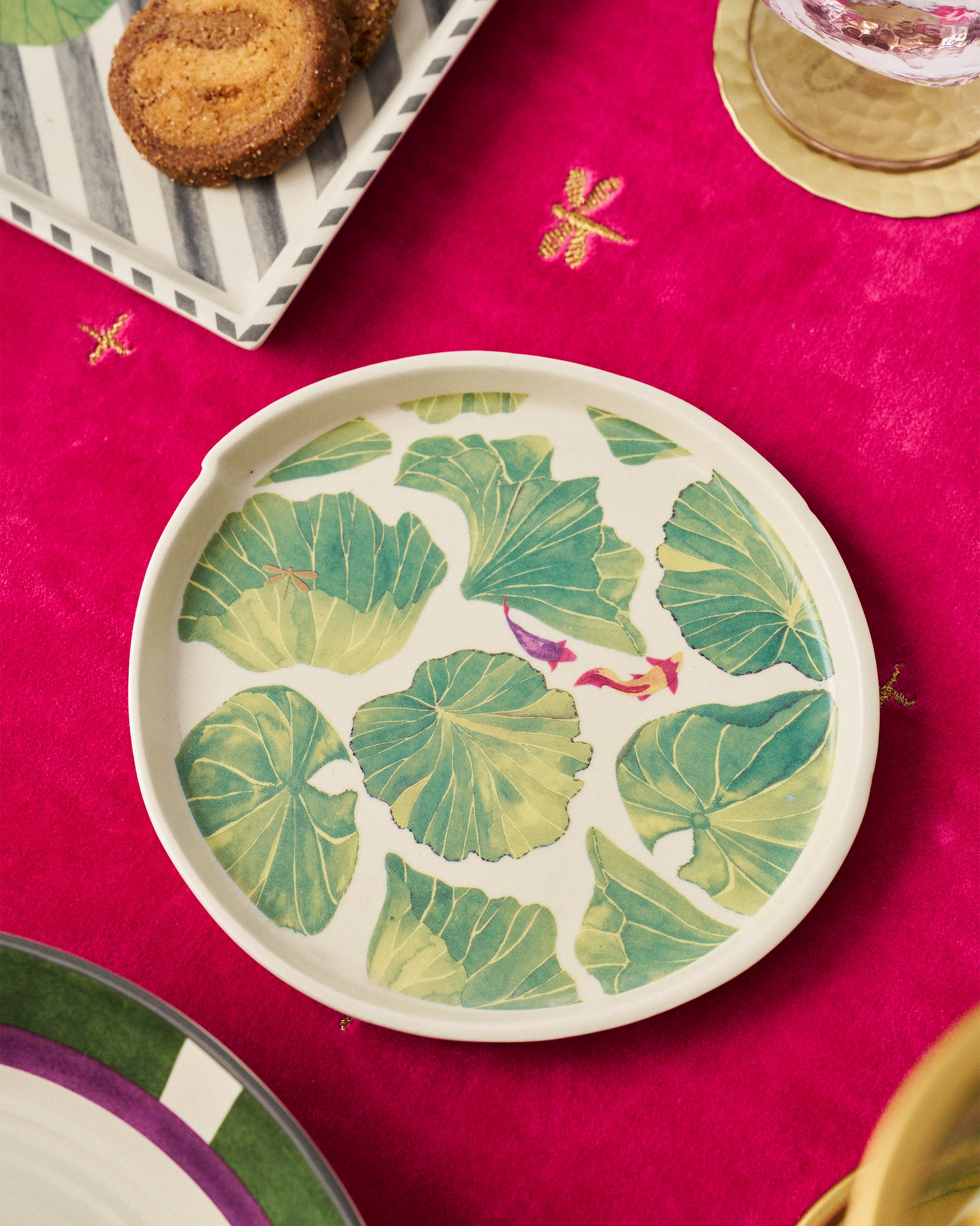 Lily Pond Dessert Plate - Image 2