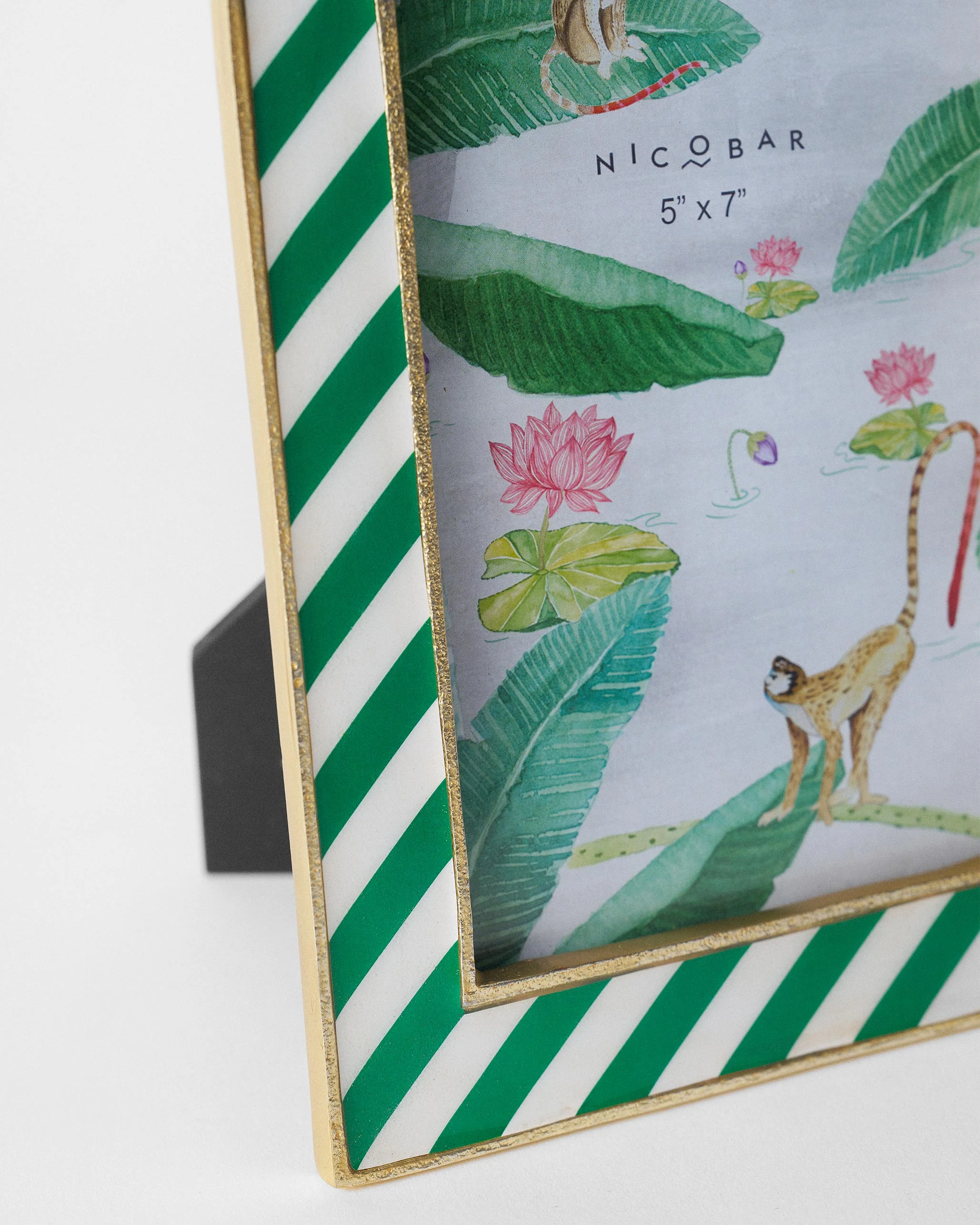 Lotus Garden Photo Frame - Image 5