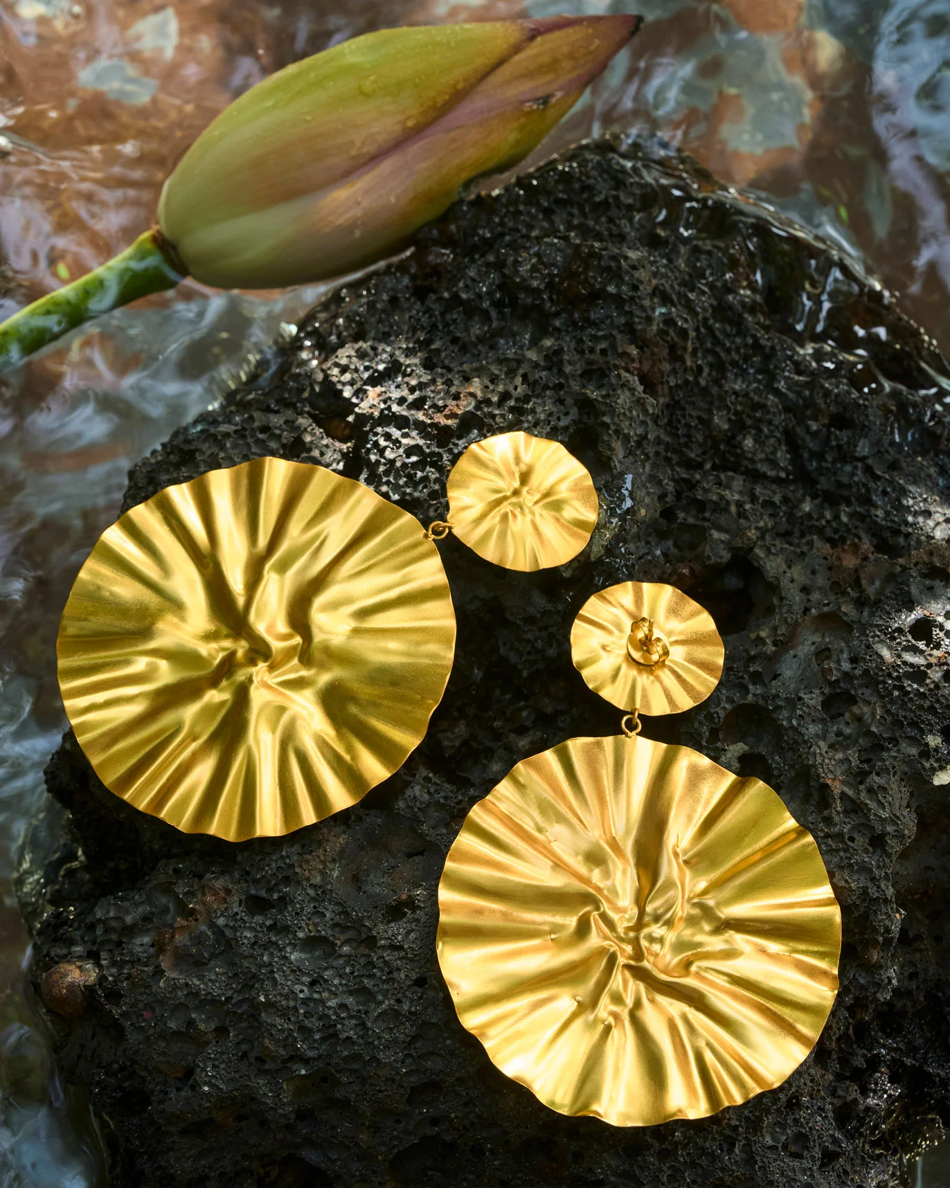 Lotus Leaf Earring - Gold - Image 2