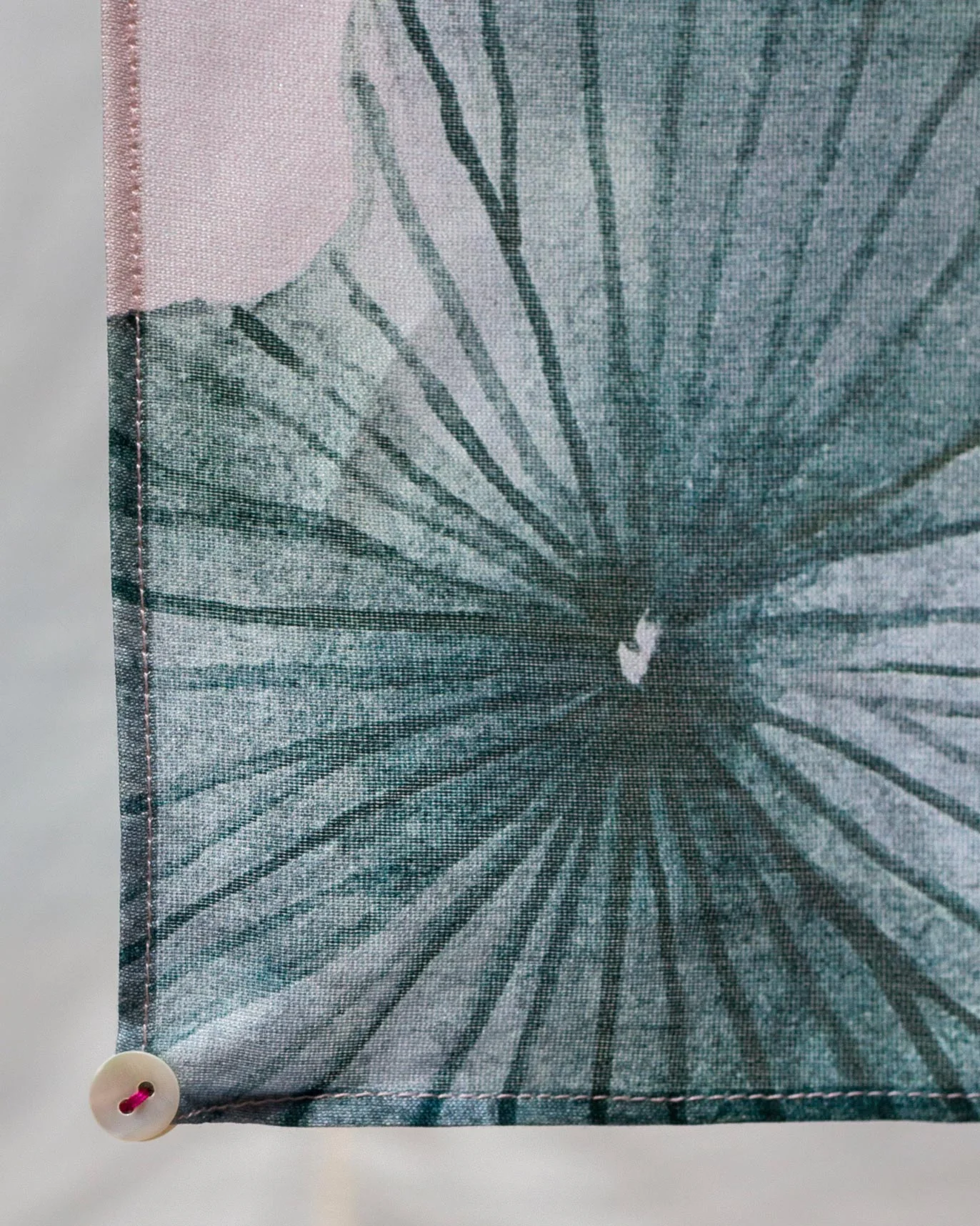 Lotus Pond Scarf - Pink - Image 2