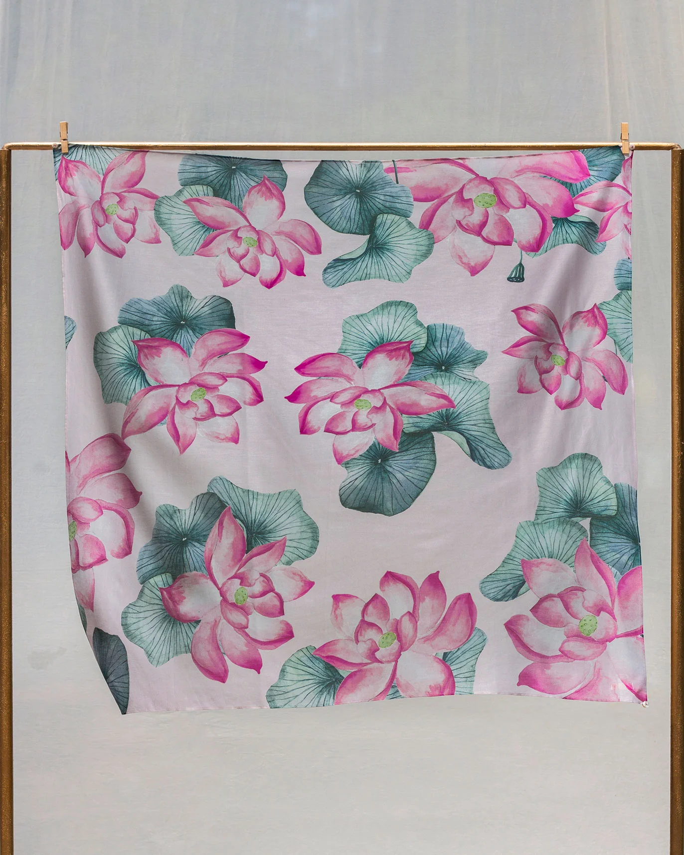 Lotus Pond Scarf - Pink - Image 3