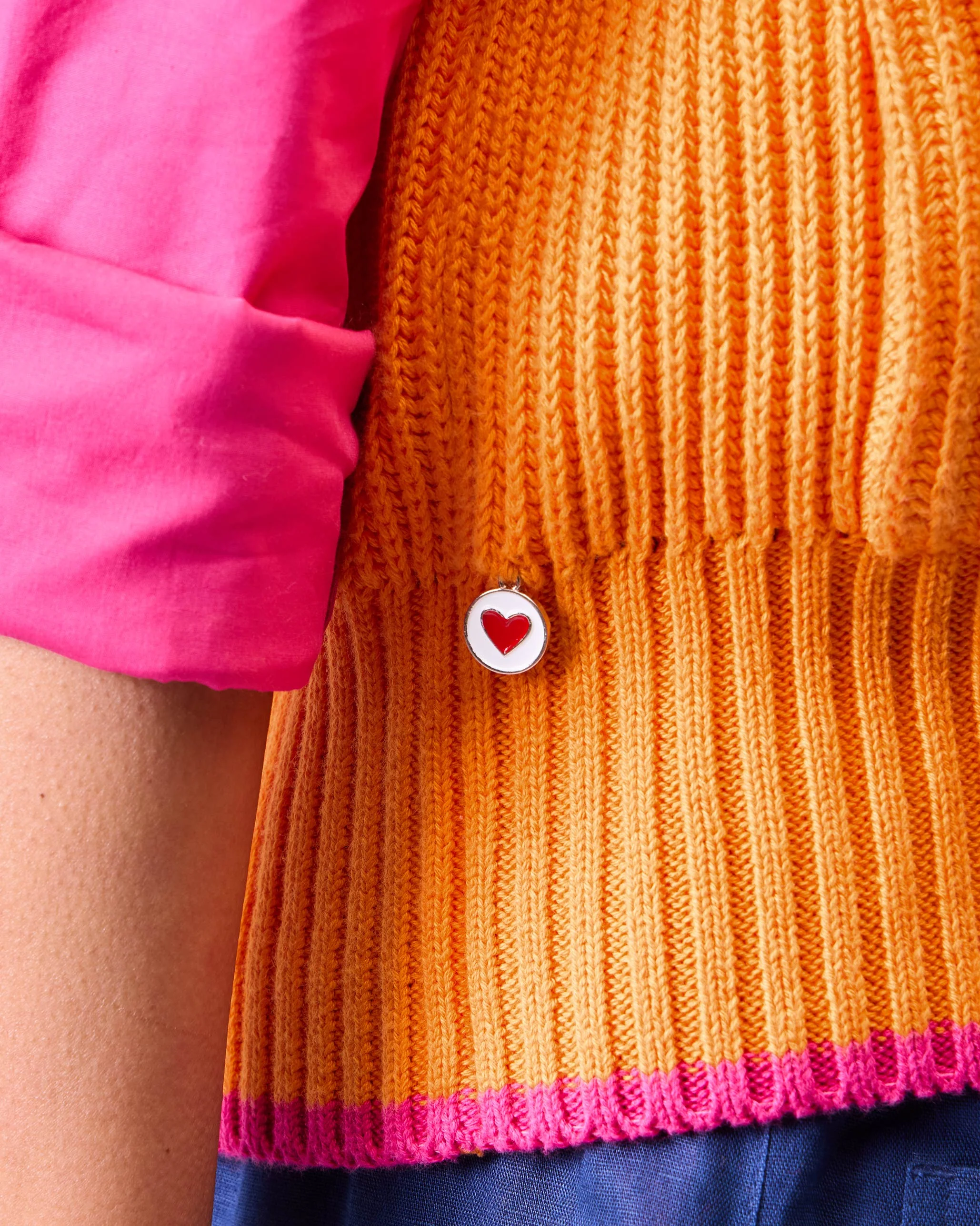 Lunar V-neck Sweater - Orange - Image 5