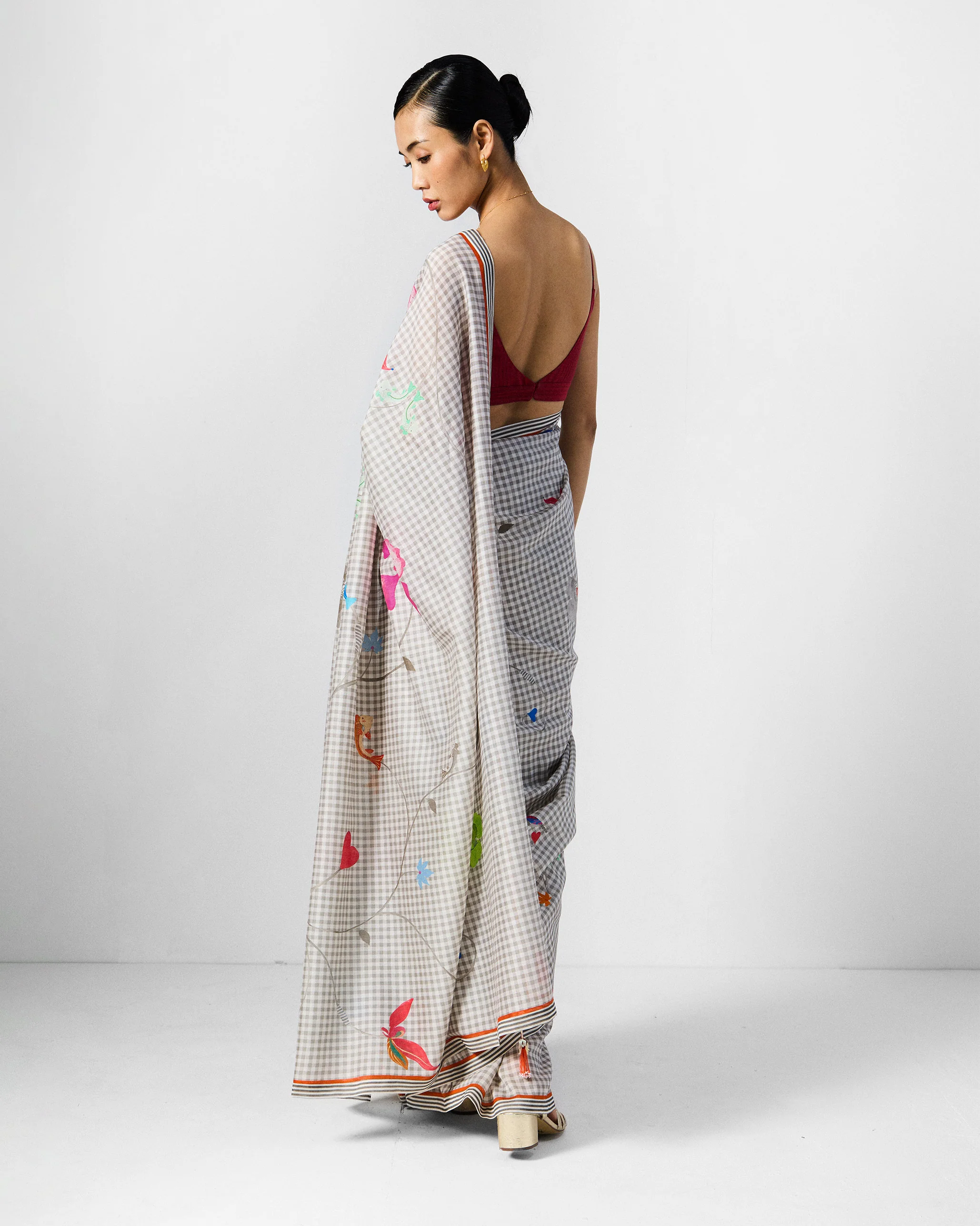 Lyla Sari - Grey & White Printed - Image 3