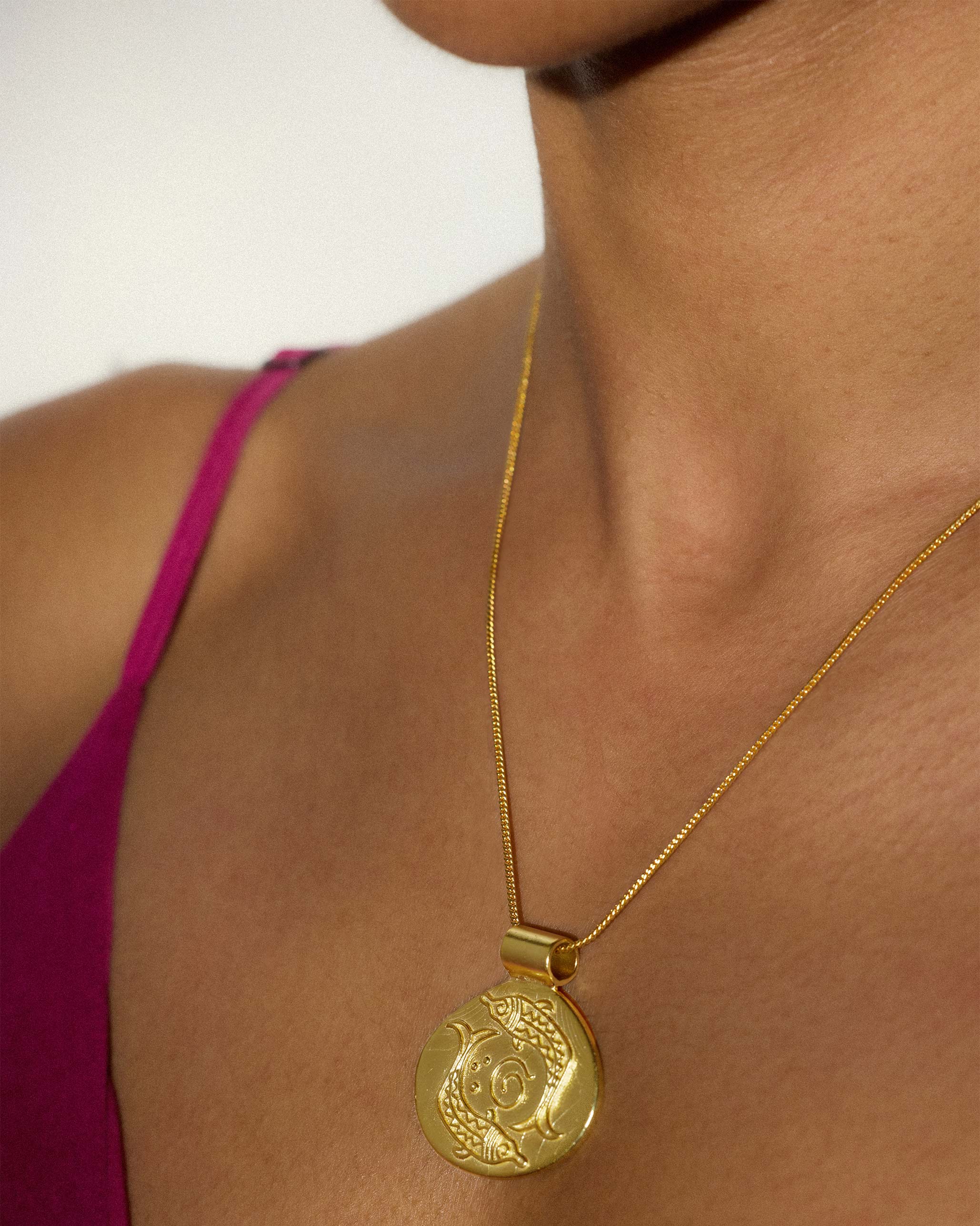 Machli Charm (Pisces) - Gold - Image 2