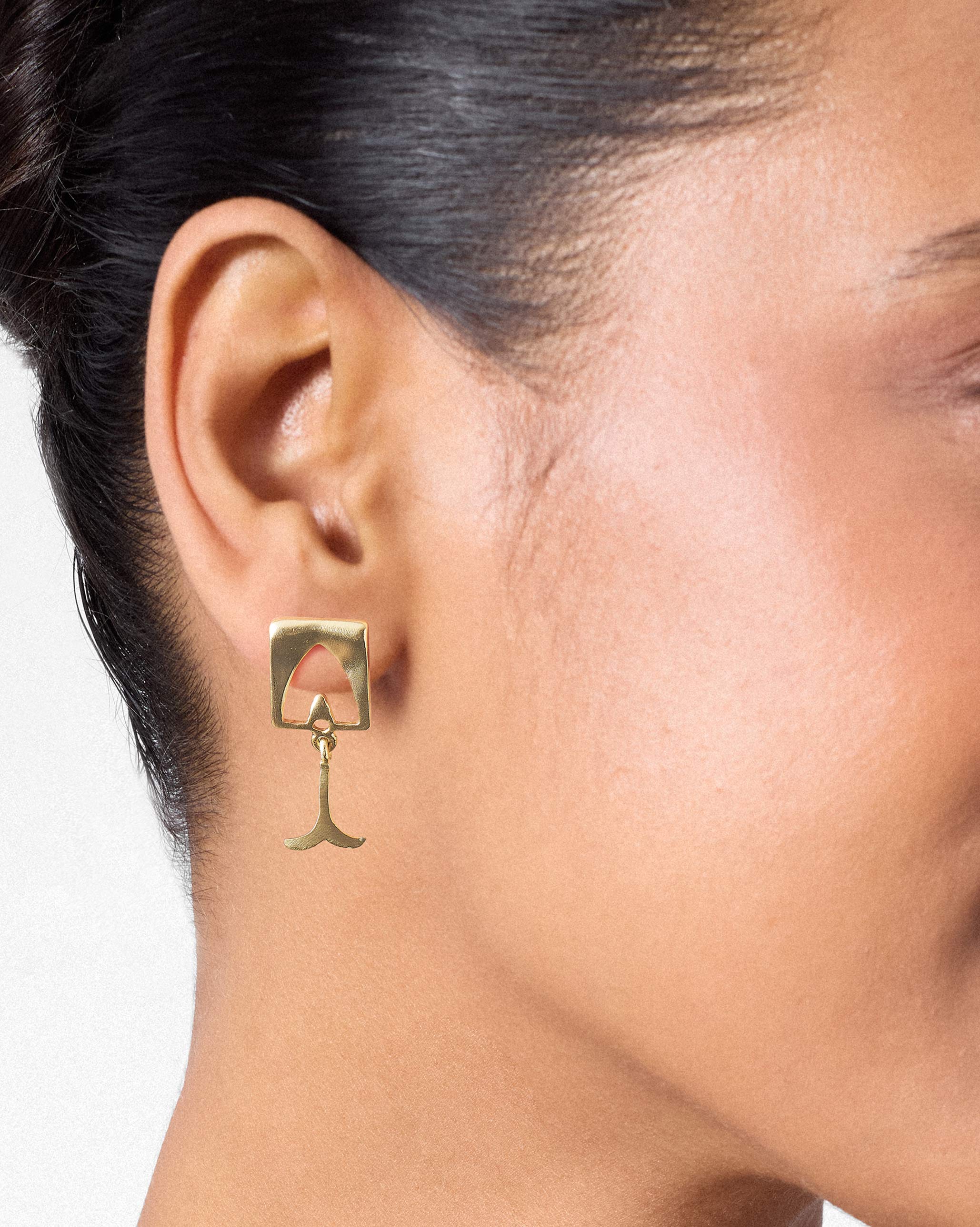 Machli Studs - Gold - Image 5