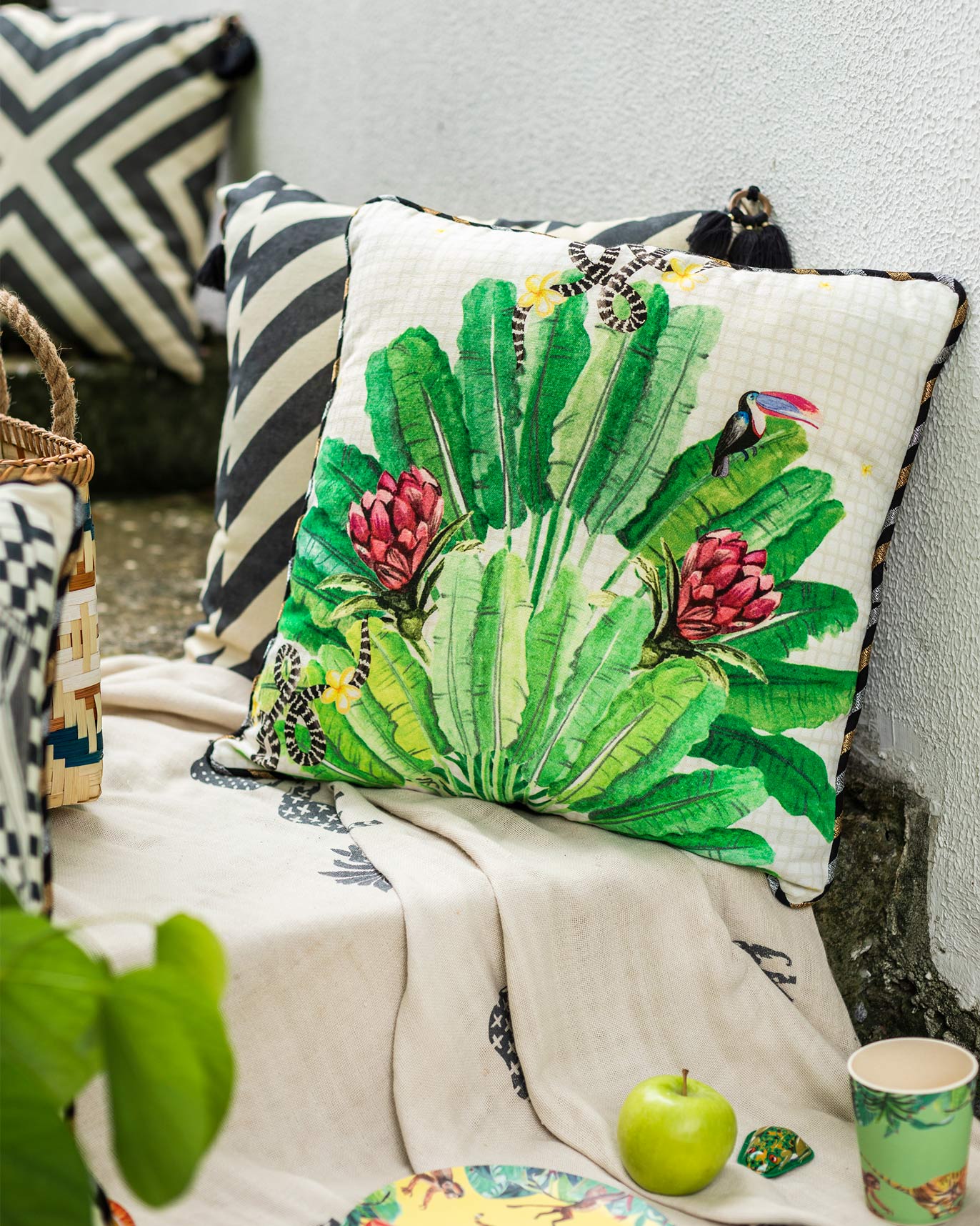 Madagascar Cushion Cover - Image 2