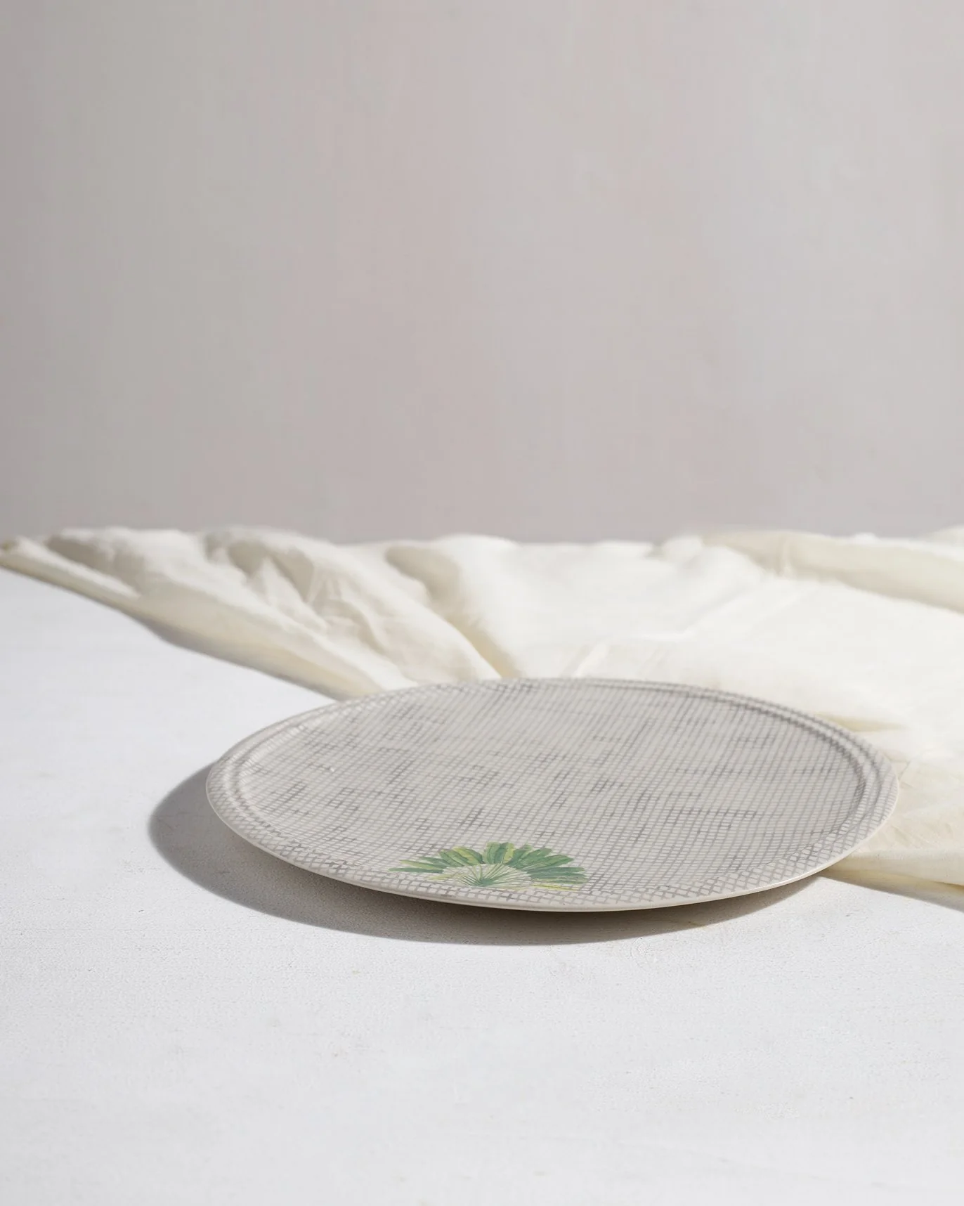 Madagascar Dinner Plate - Image 3