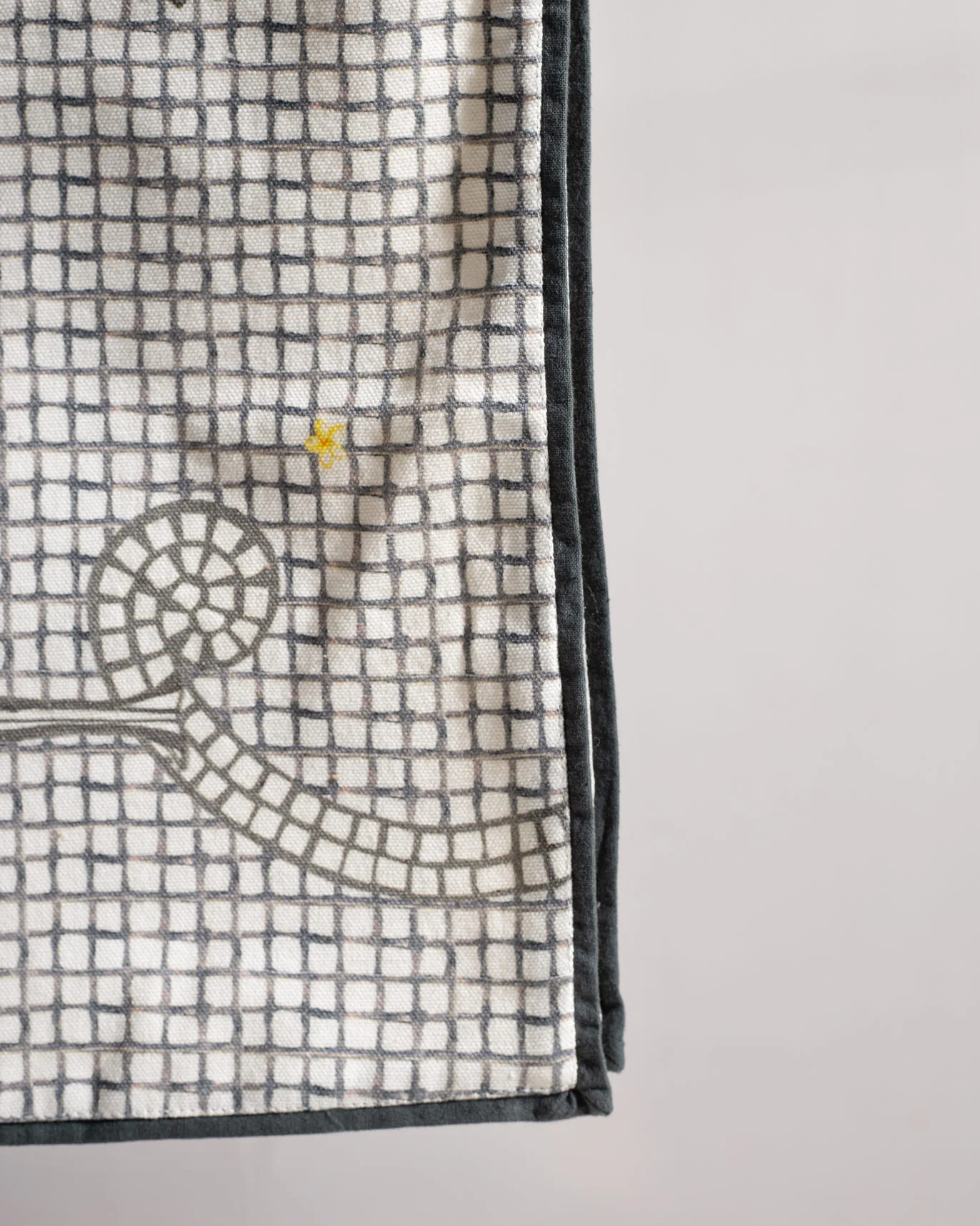 Madagascar Runner - Grey - Image 2