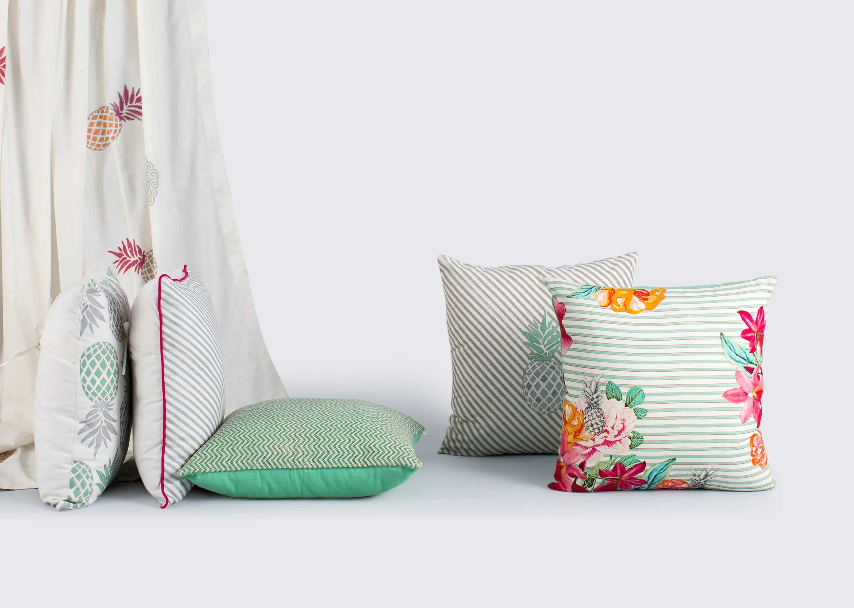 Mahe Botanical Cushion Cover - Image 3