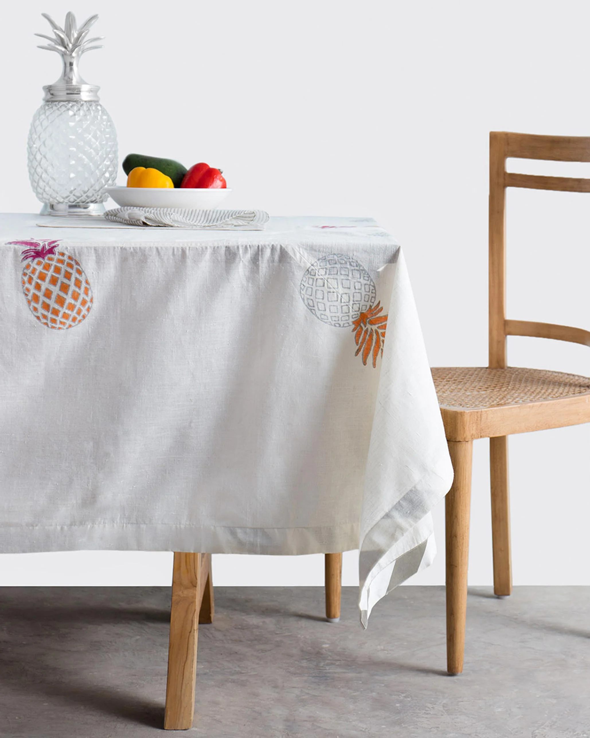 Mahe Pineapple Table Cloth - Image 2