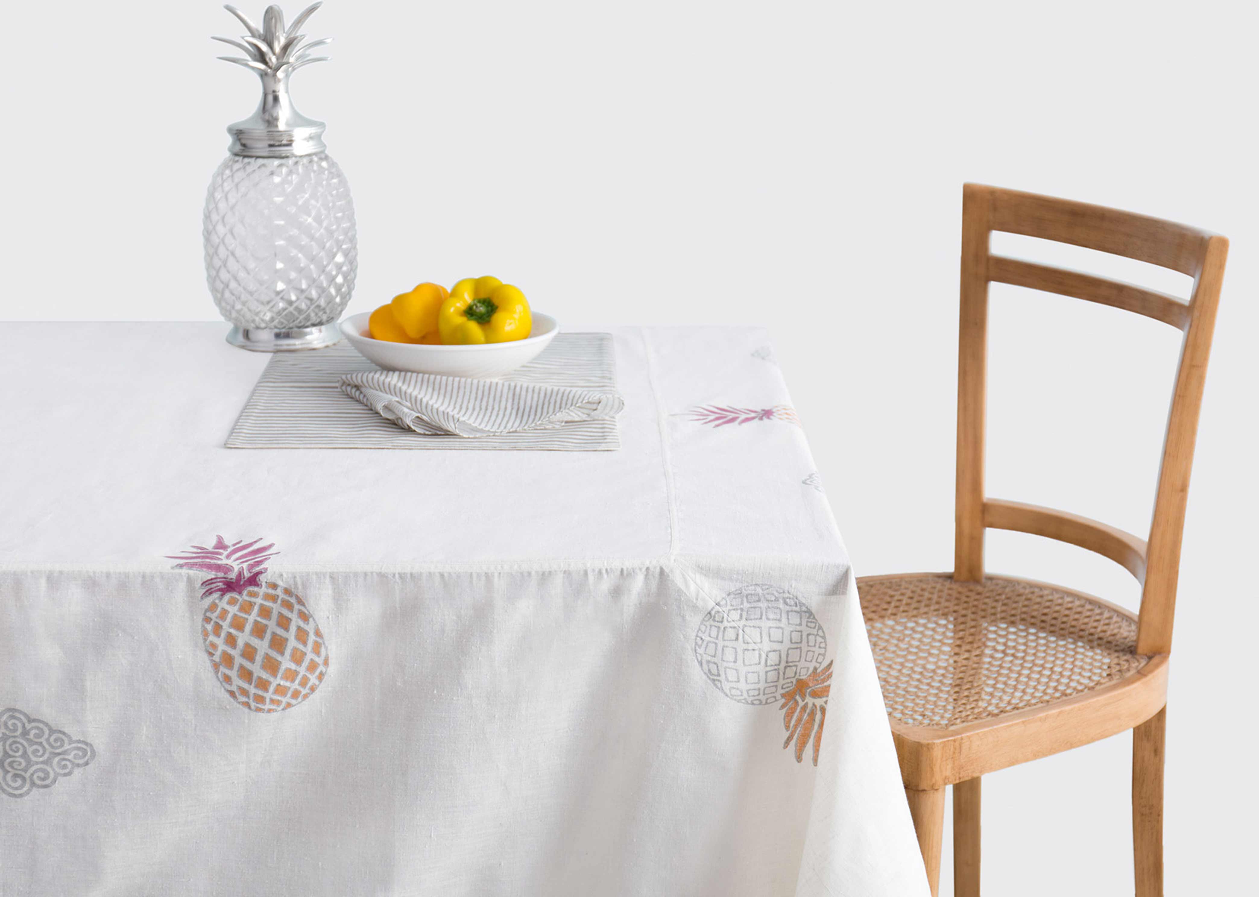 Mahe Pineapple Table Cloth - Image 3