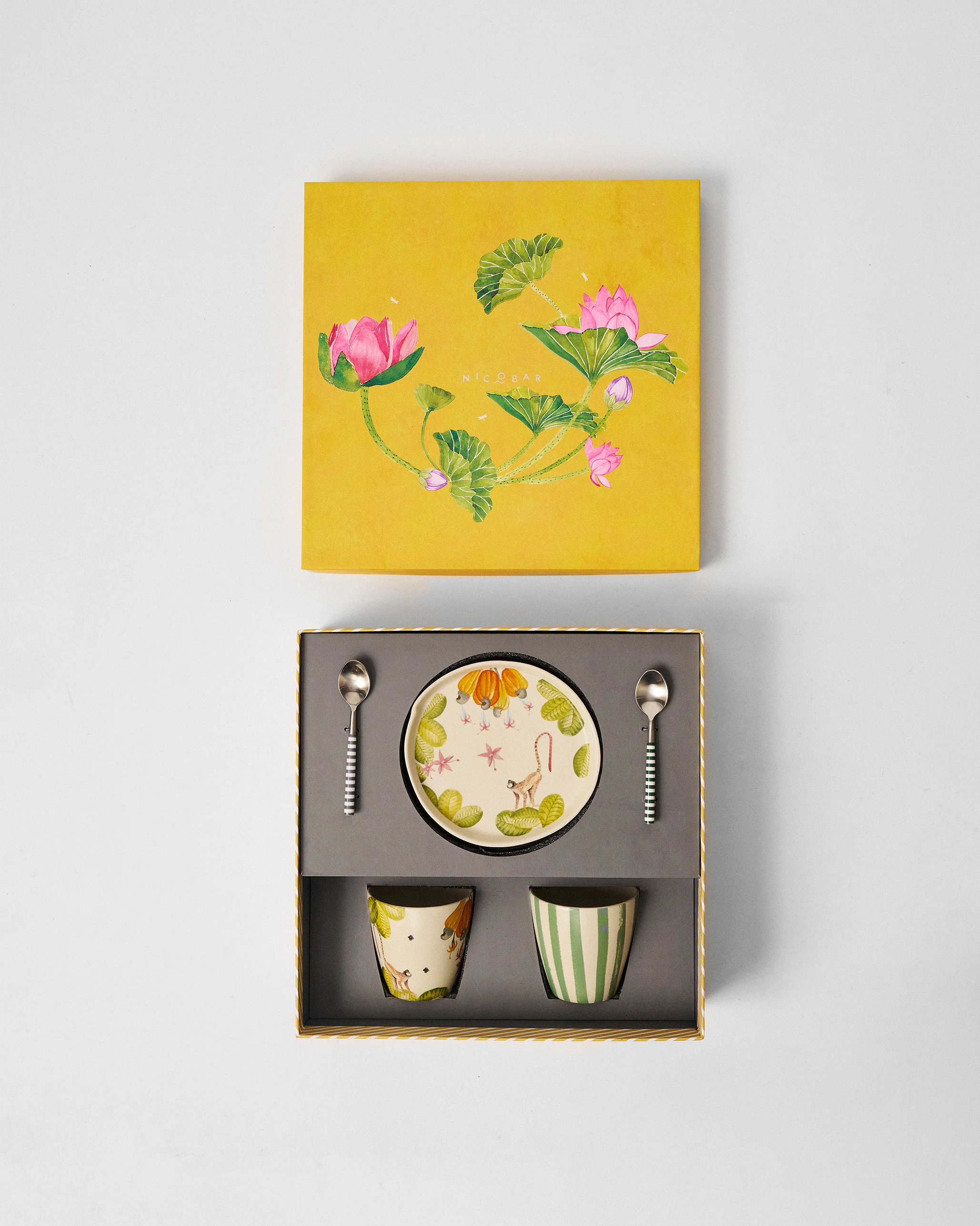 Mandovi Gift Set - Image 4