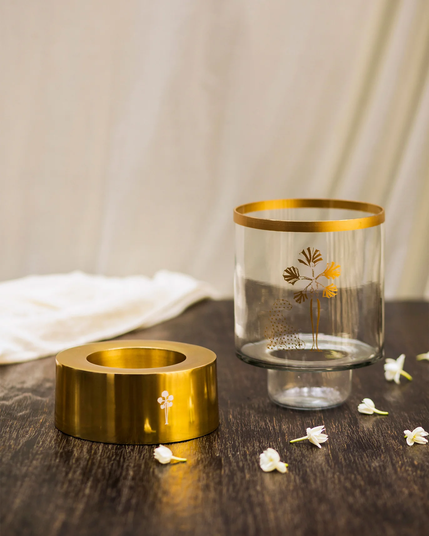 Mandovi glass lantern - Image 3