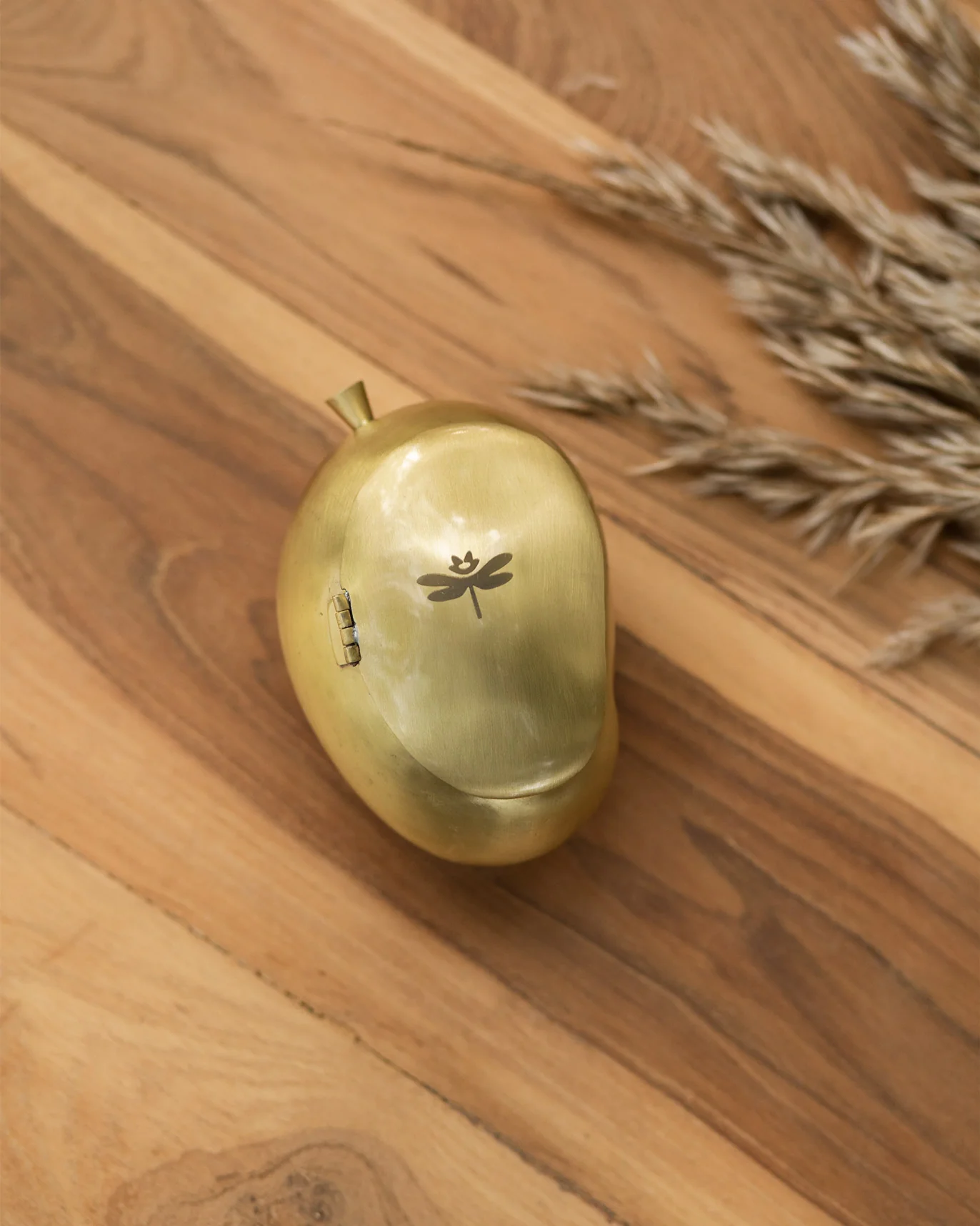 Mango Accent Piece - Image 3