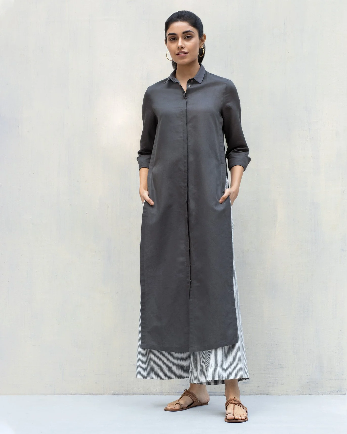 Many Moons Kurta - Charcoal - Image 4