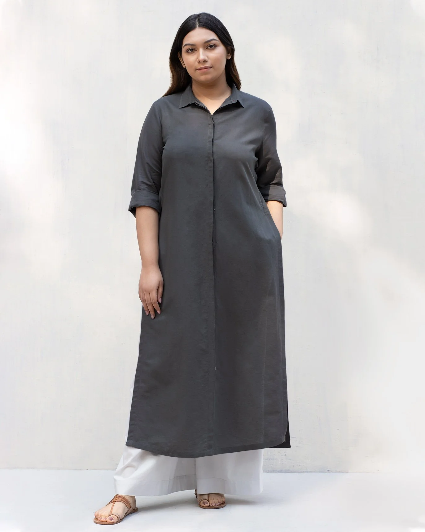 Many Moons Kurta - Charcoal - Image 5