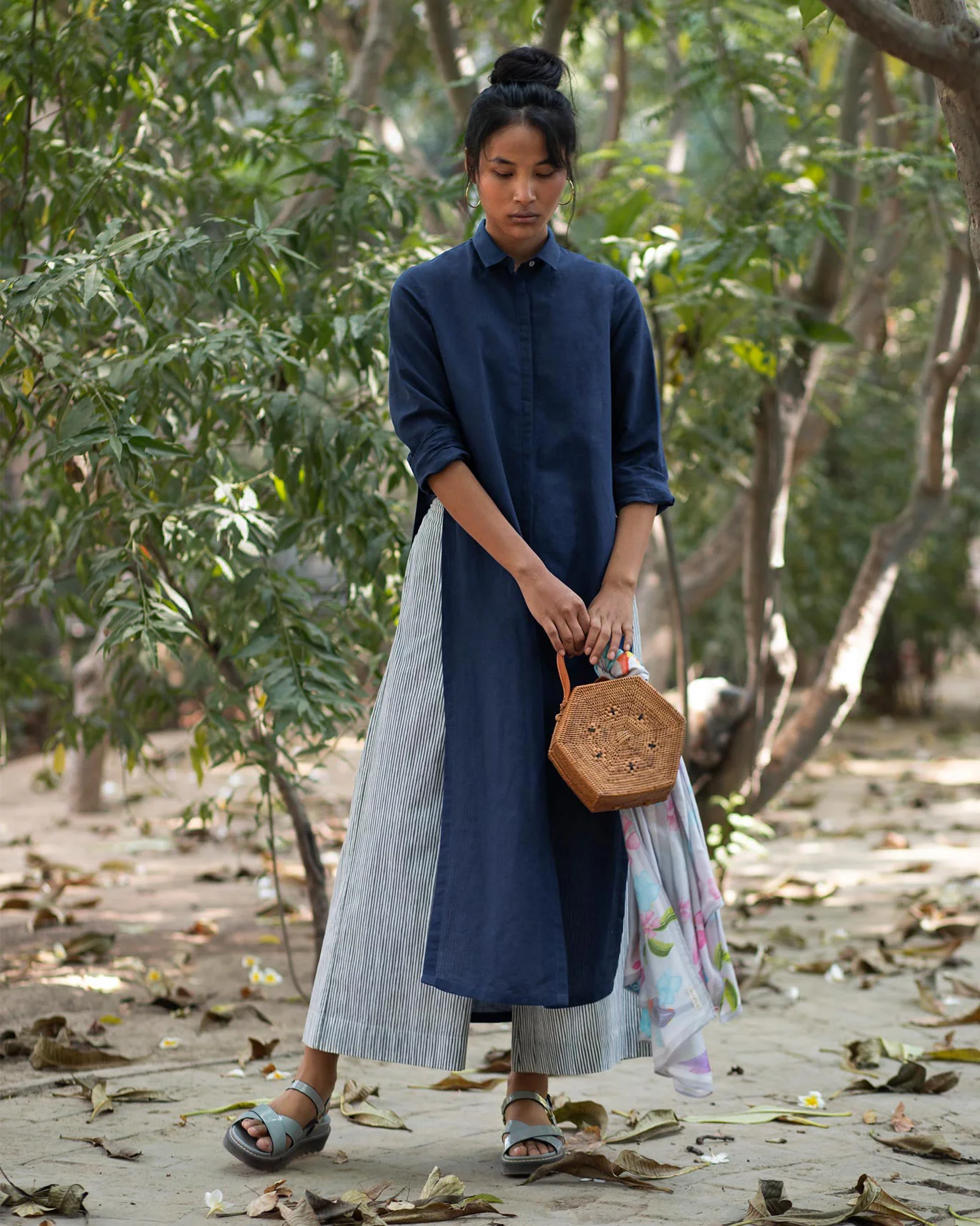 Many Moons Kurta - Indigo - Image 5