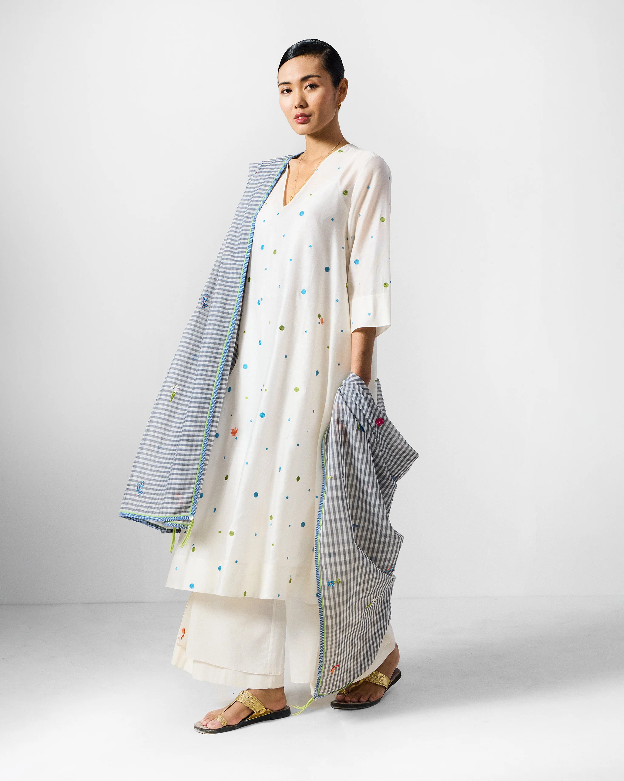 Meadow Kurta - Ivory Embroidered - Image 6