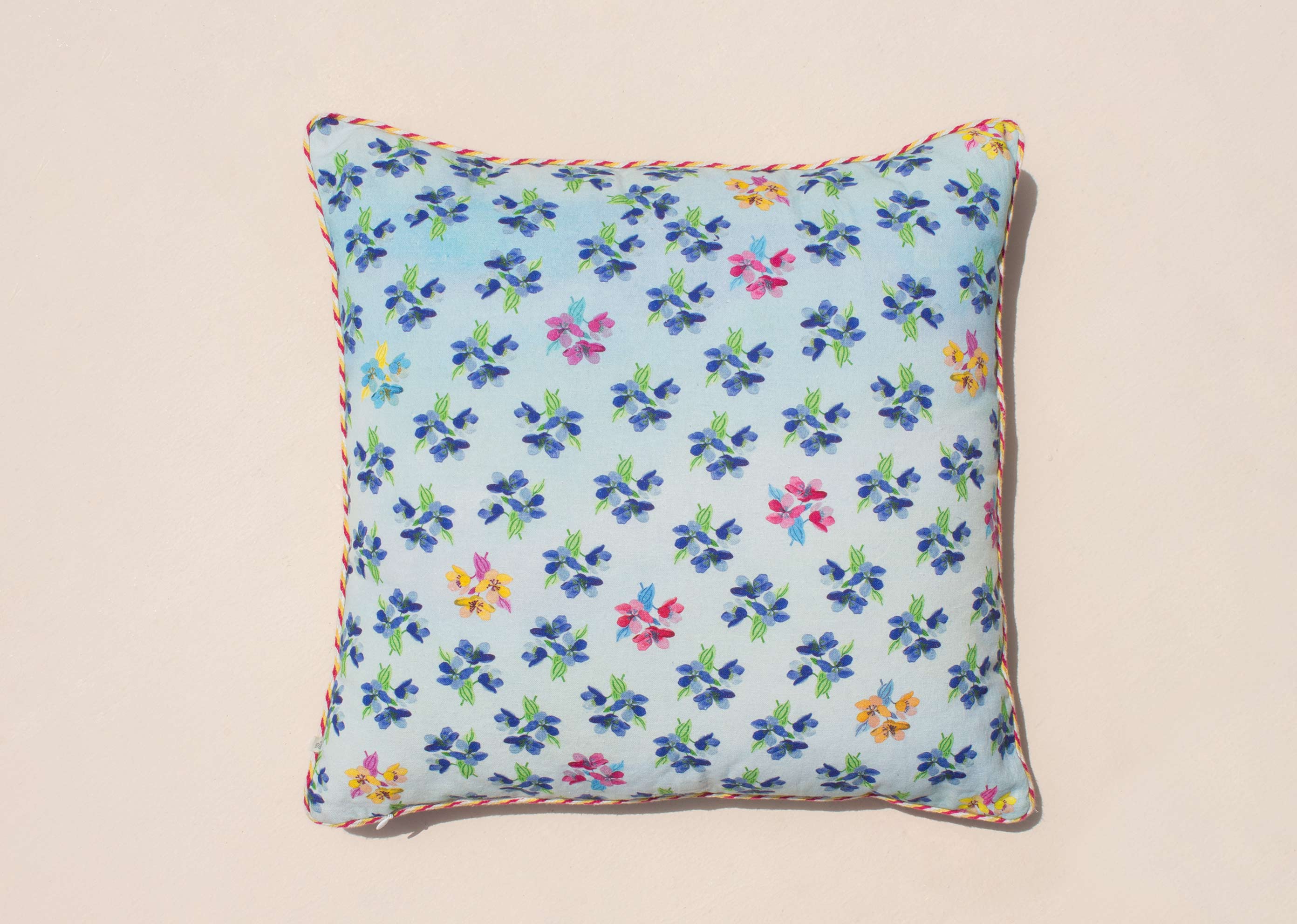 Mid Summer Cushion Cover - White - Image 3