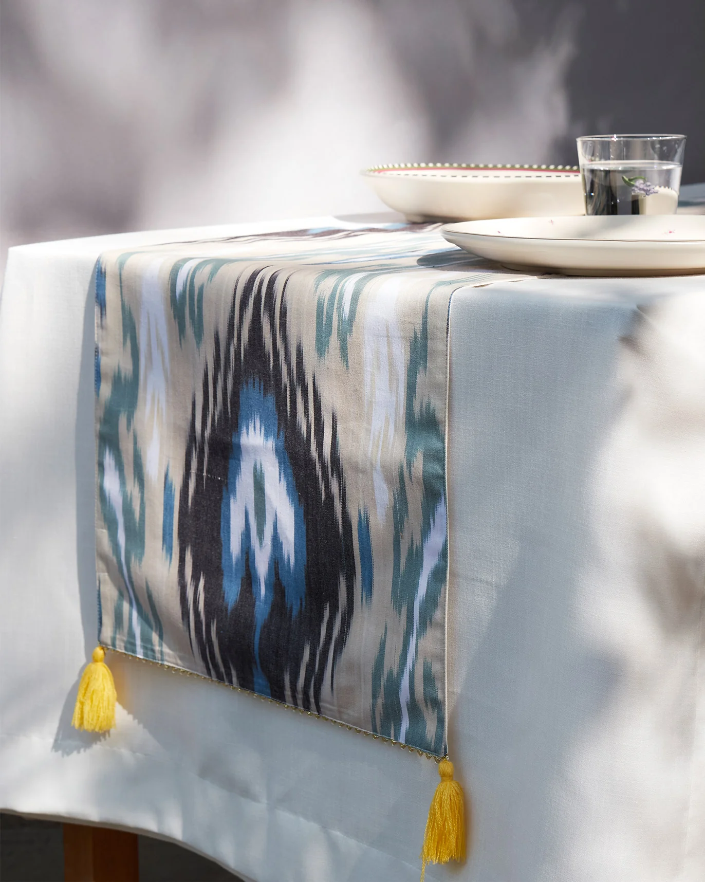Mimpi Ikat Runner - Image 3