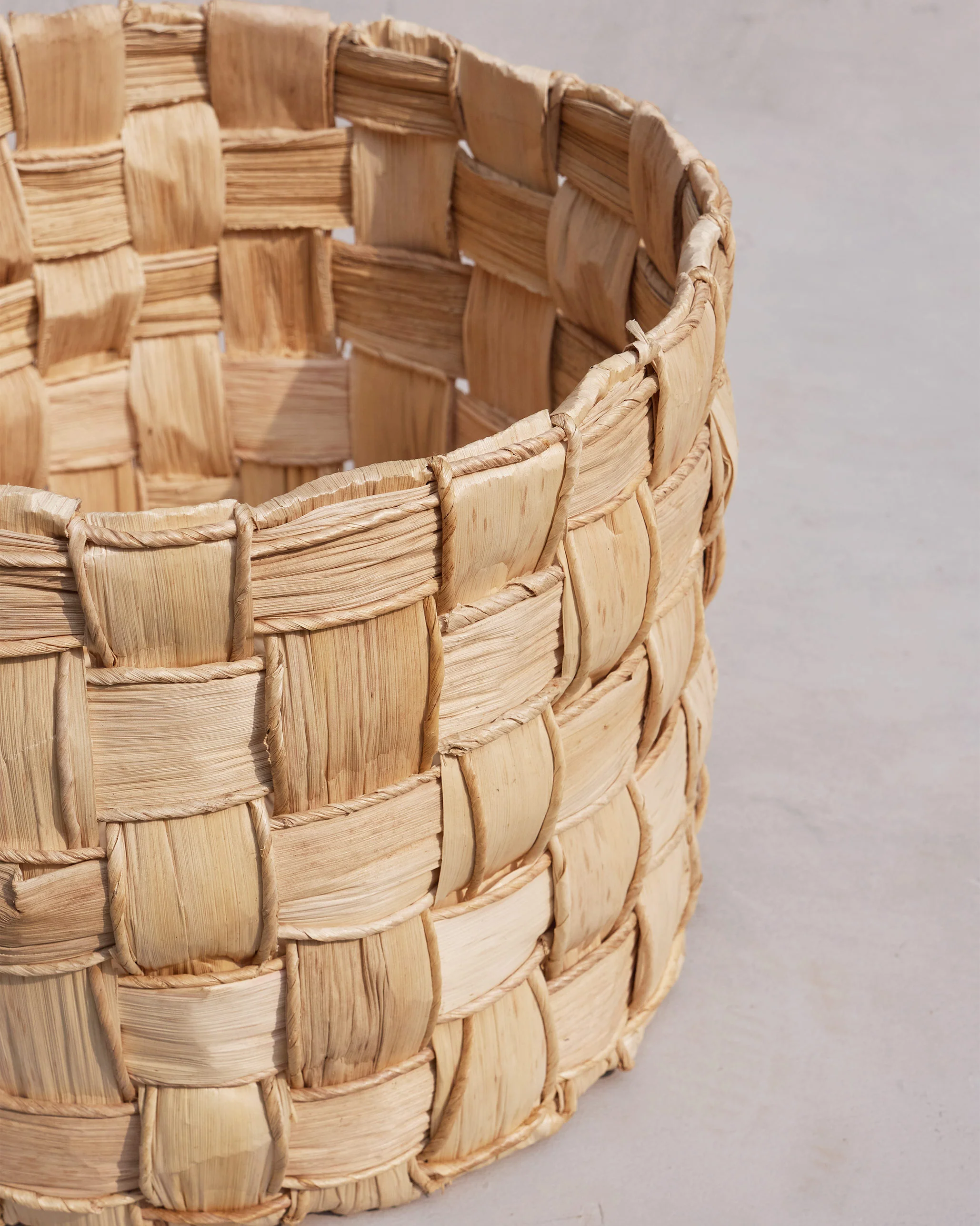 Mirage Round Basket - Medium - Image 3