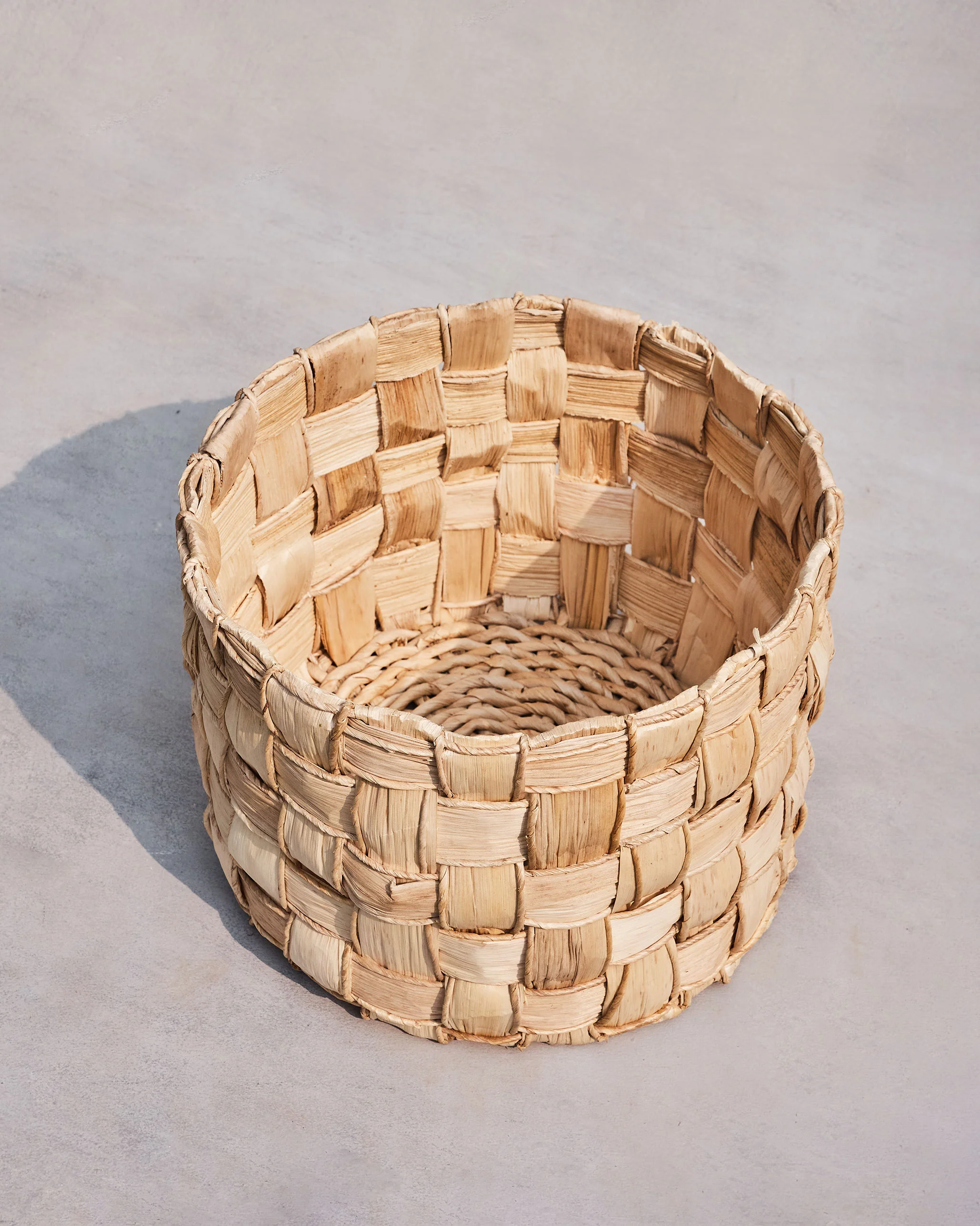 Mirage Round Basket - Medium - Image 4