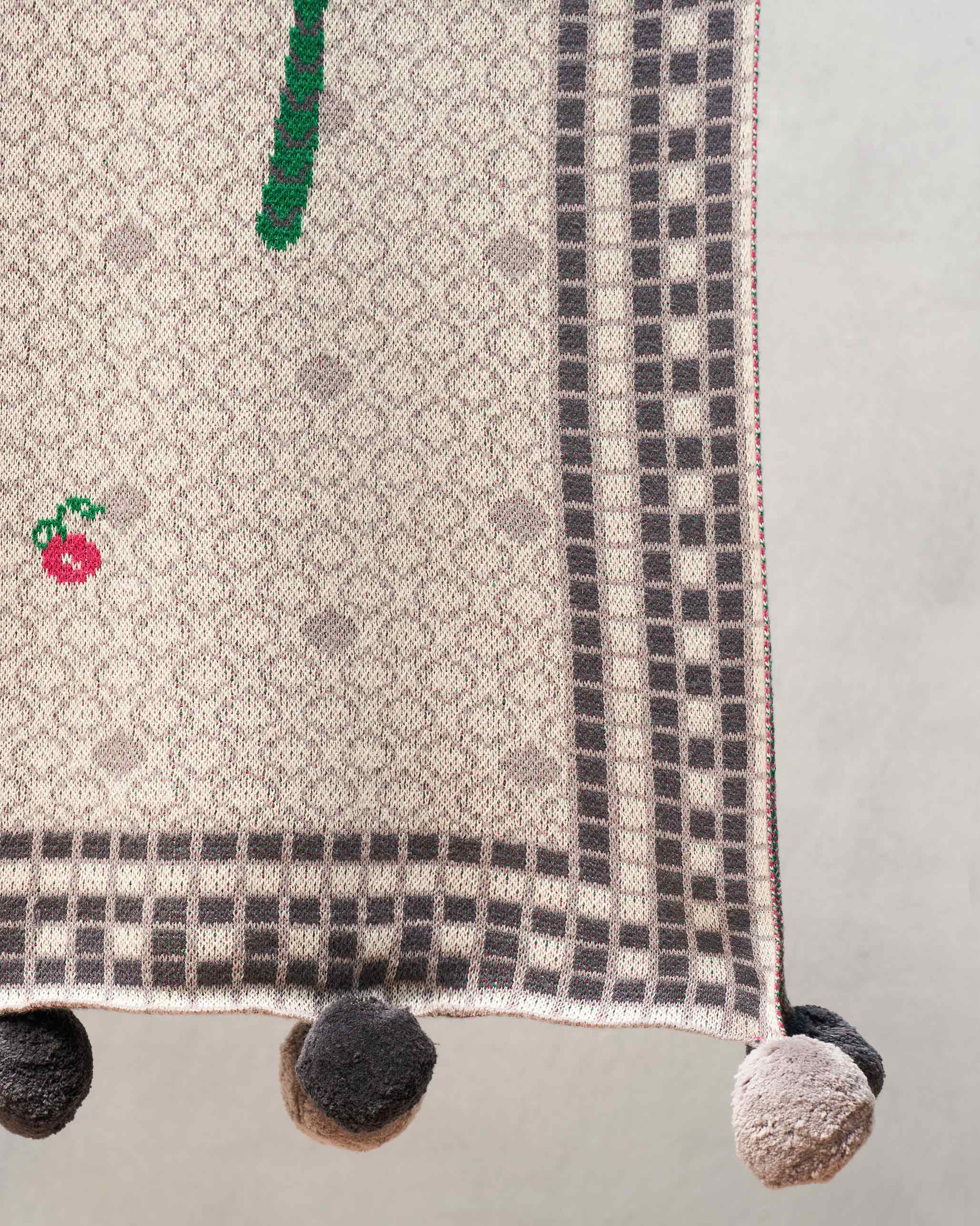 Mirage Throw - Image 2