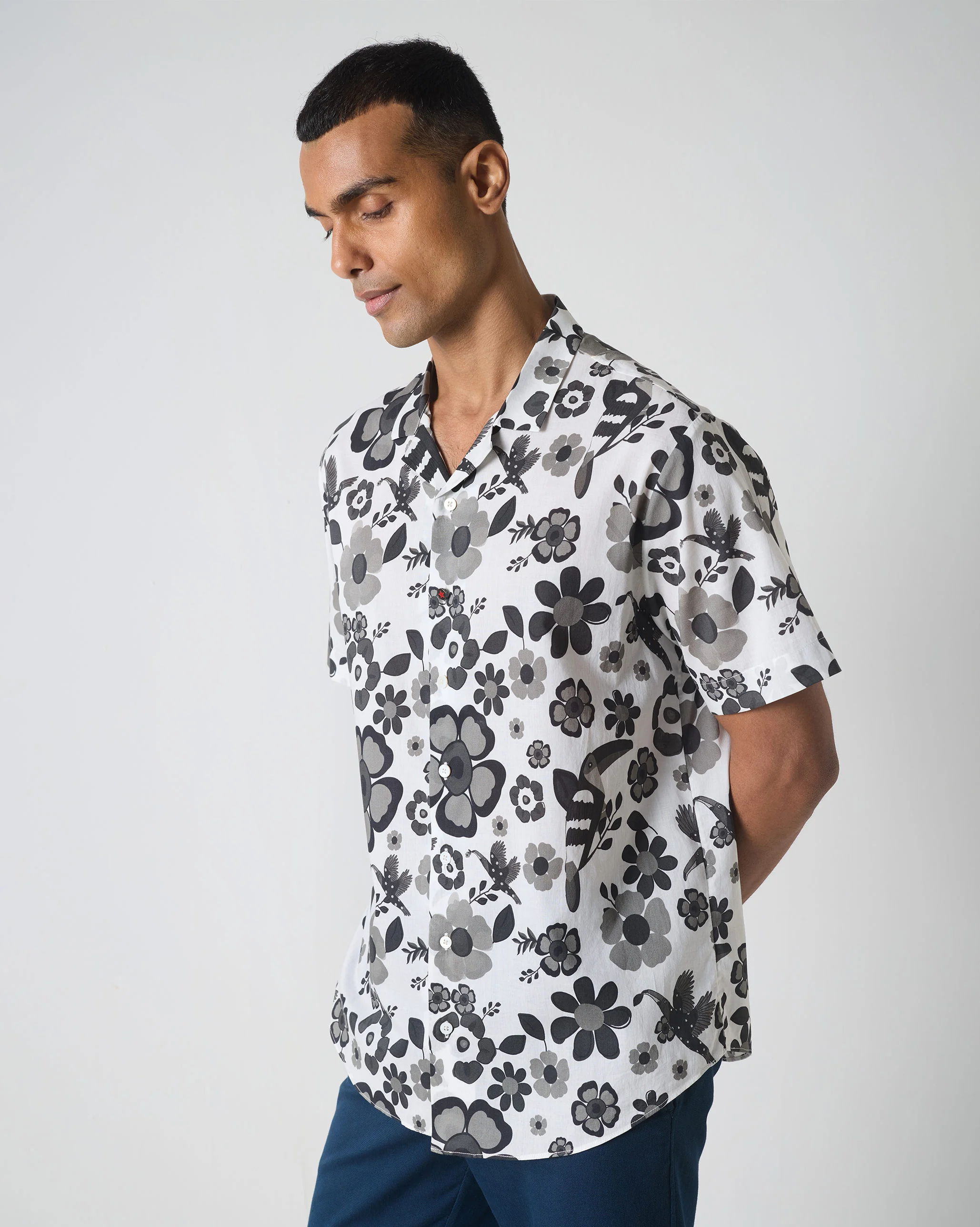 Mistari Shirt - Black & White Print - Image 2
