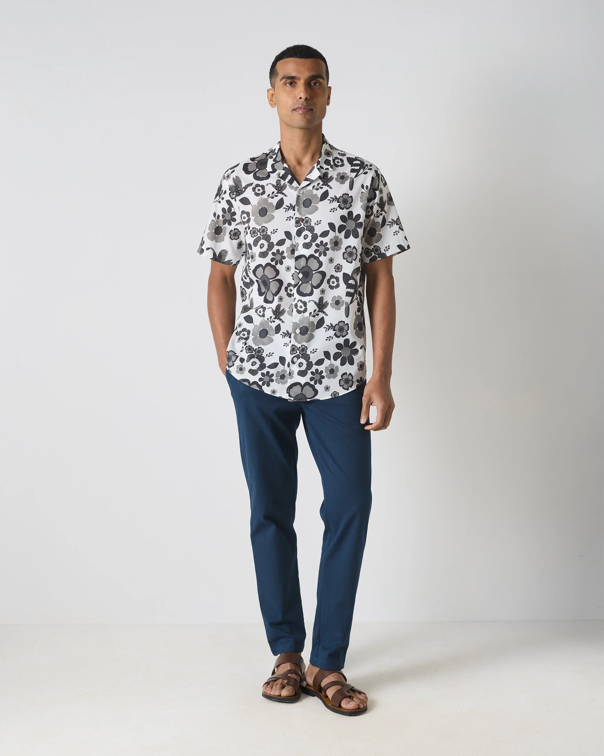 Mistari Shirt - Black & White Print - Image 6