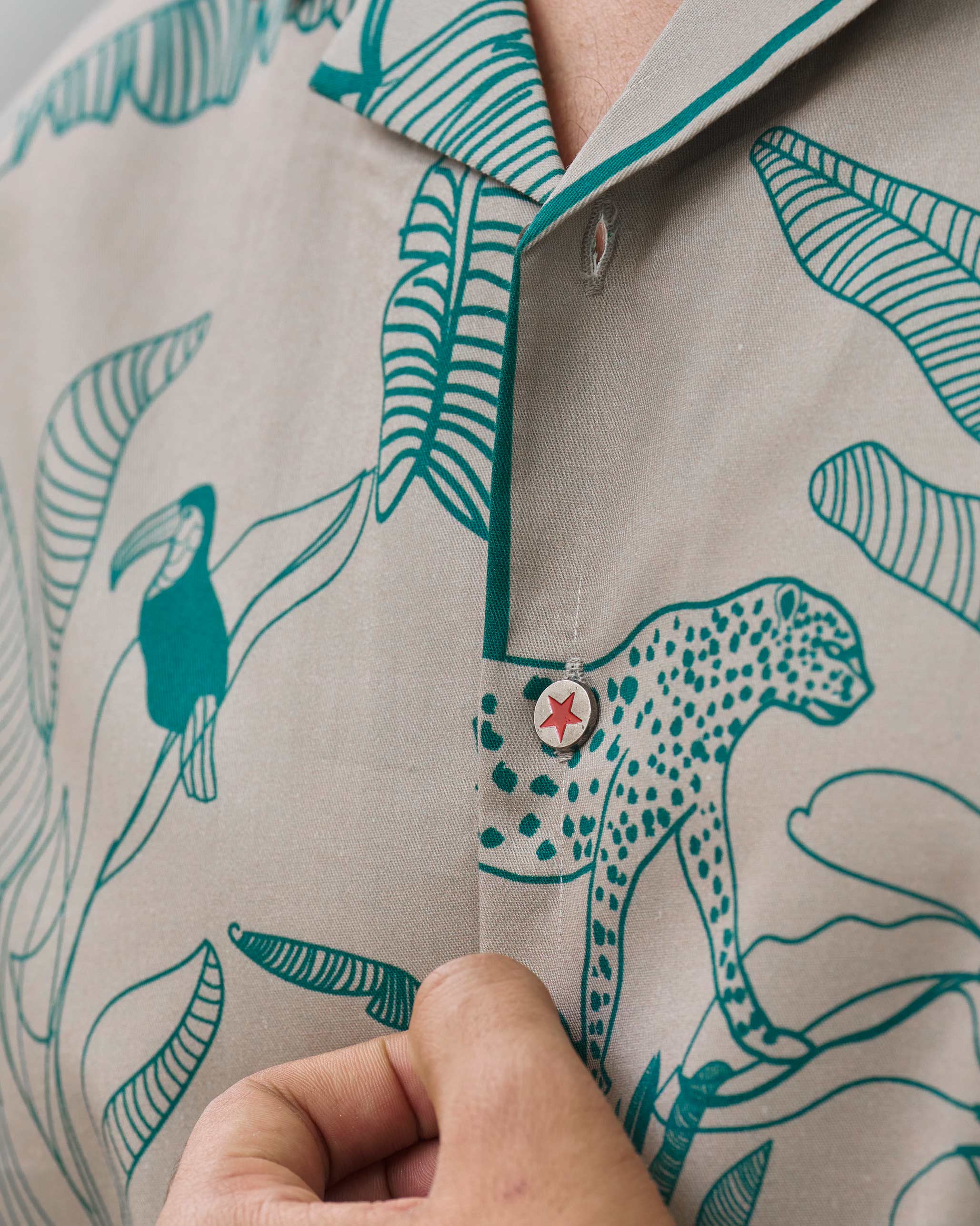 Mistari Shirt - Grey - Image 3