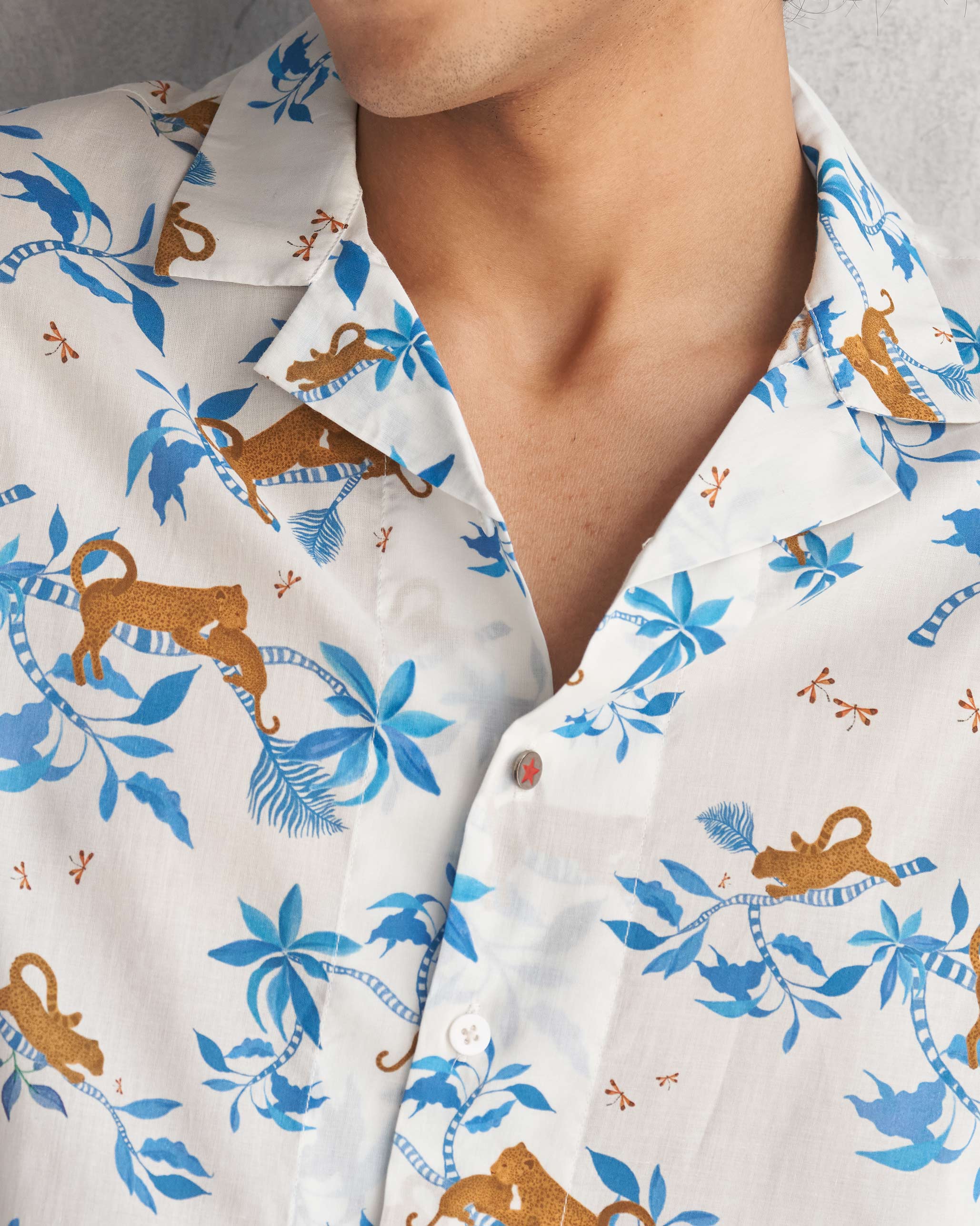 Mistari Shirt - White & Blue - Image 2