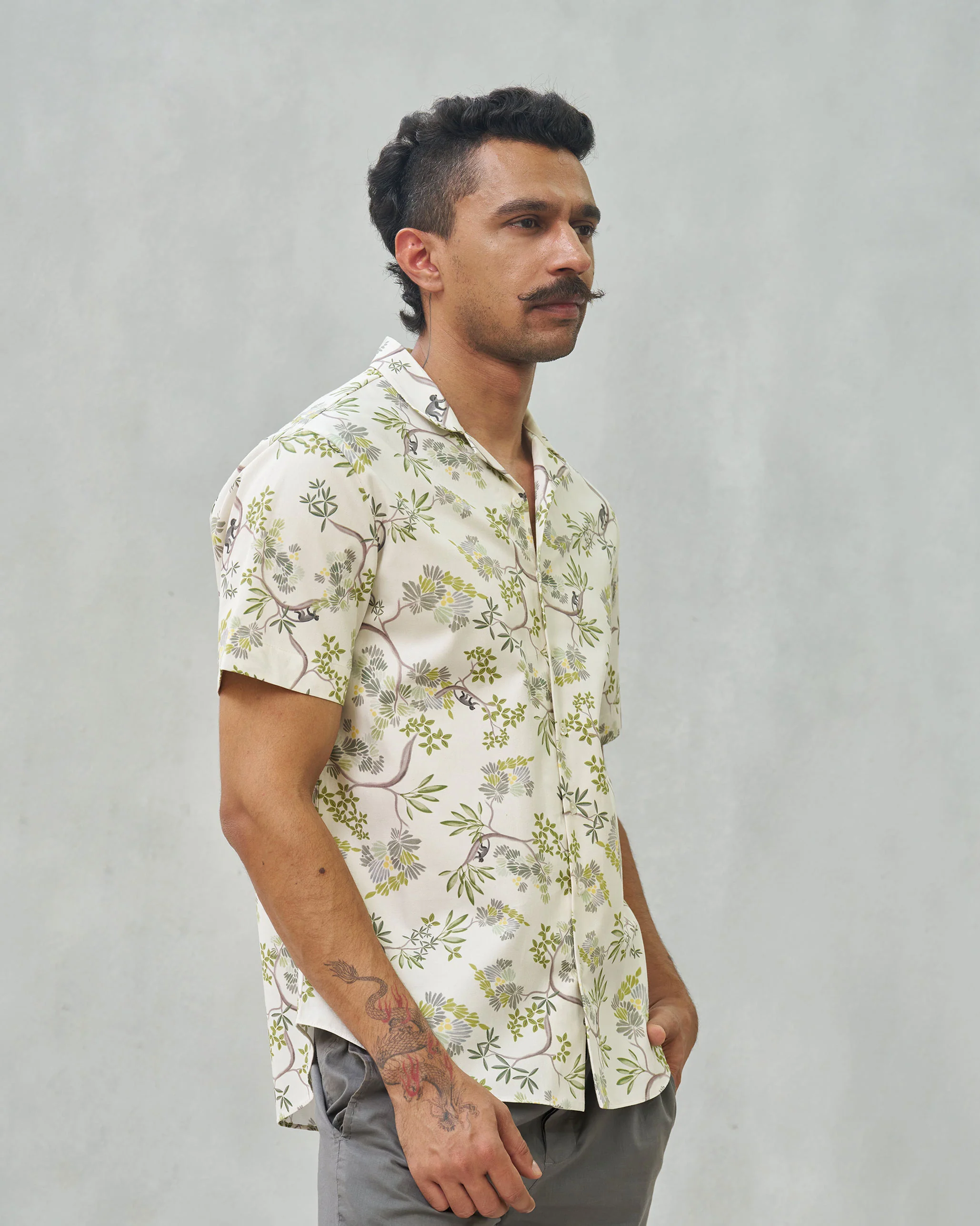Mistari Shirt - White & Green - Image 3