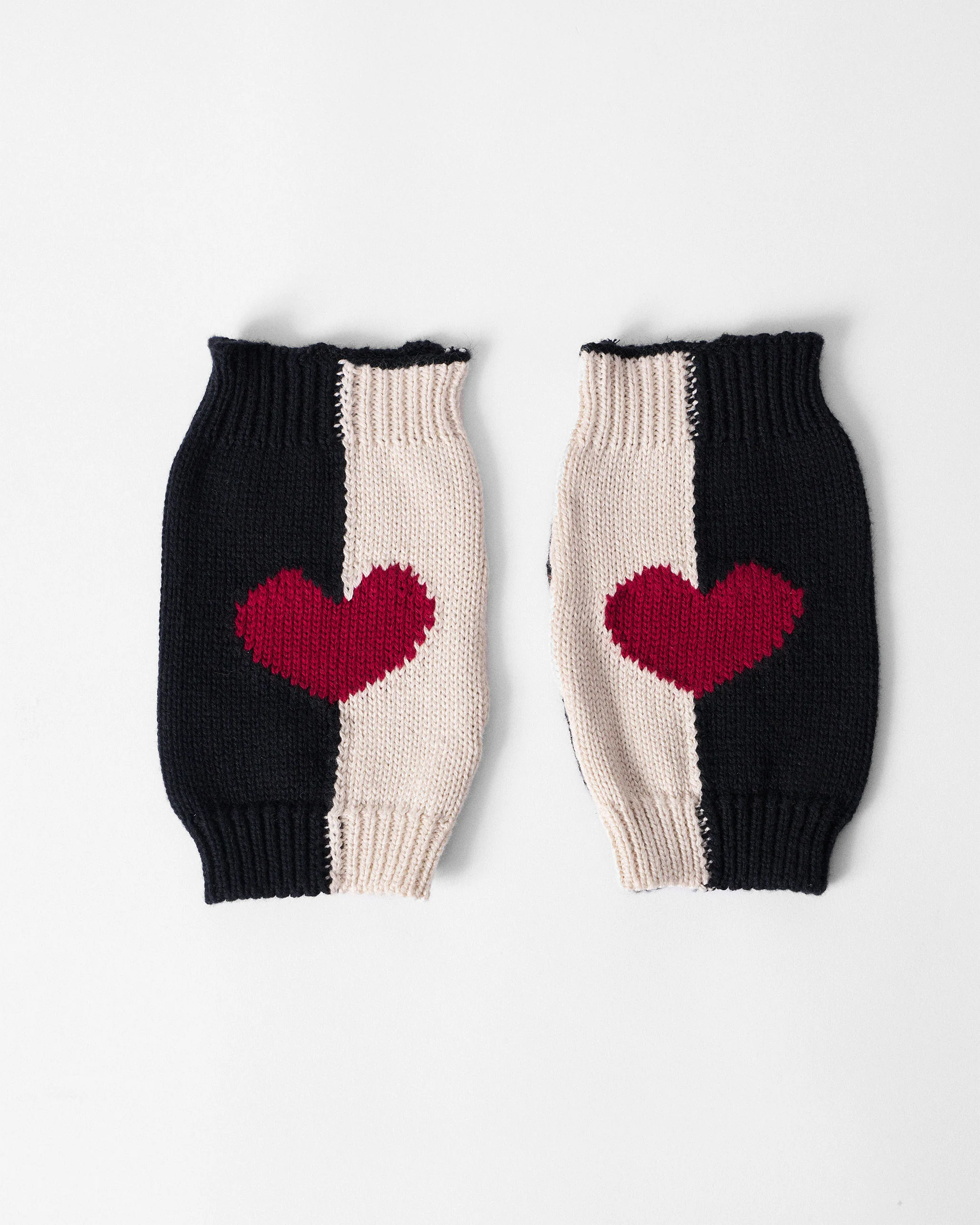 Monoheart Mittens - Black & White - Image 2