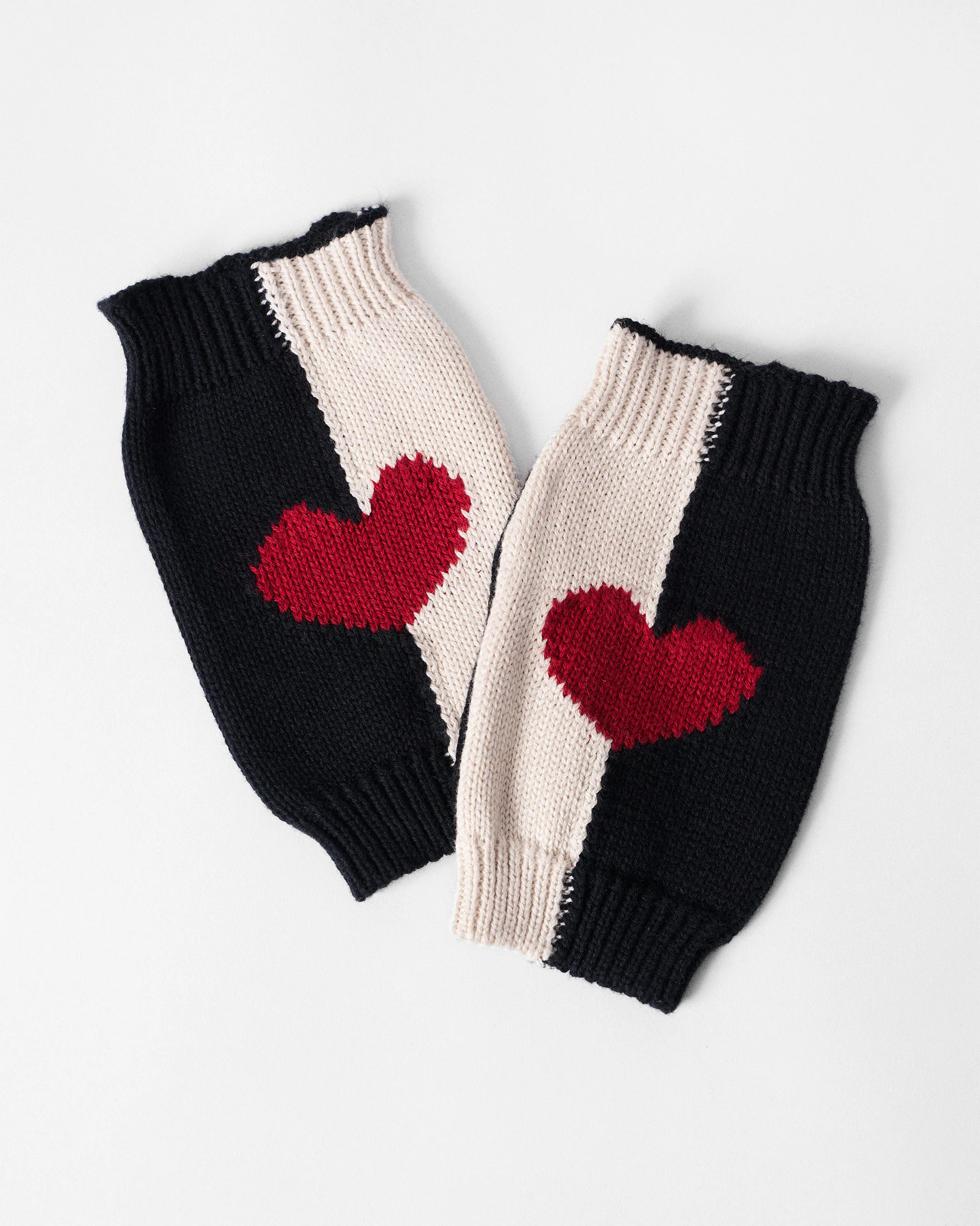 Monoheart Mittens - Black & White - Image 4