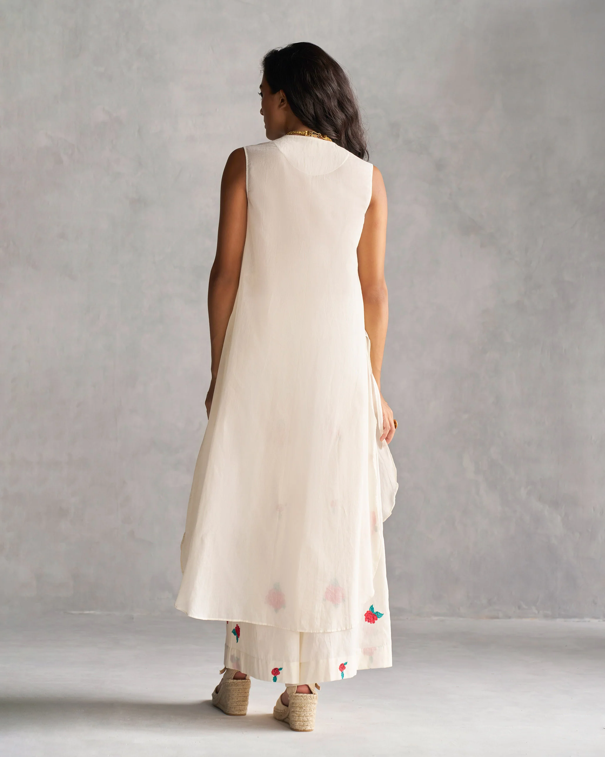 Moon Basic Kurta - Ivory - Image 4