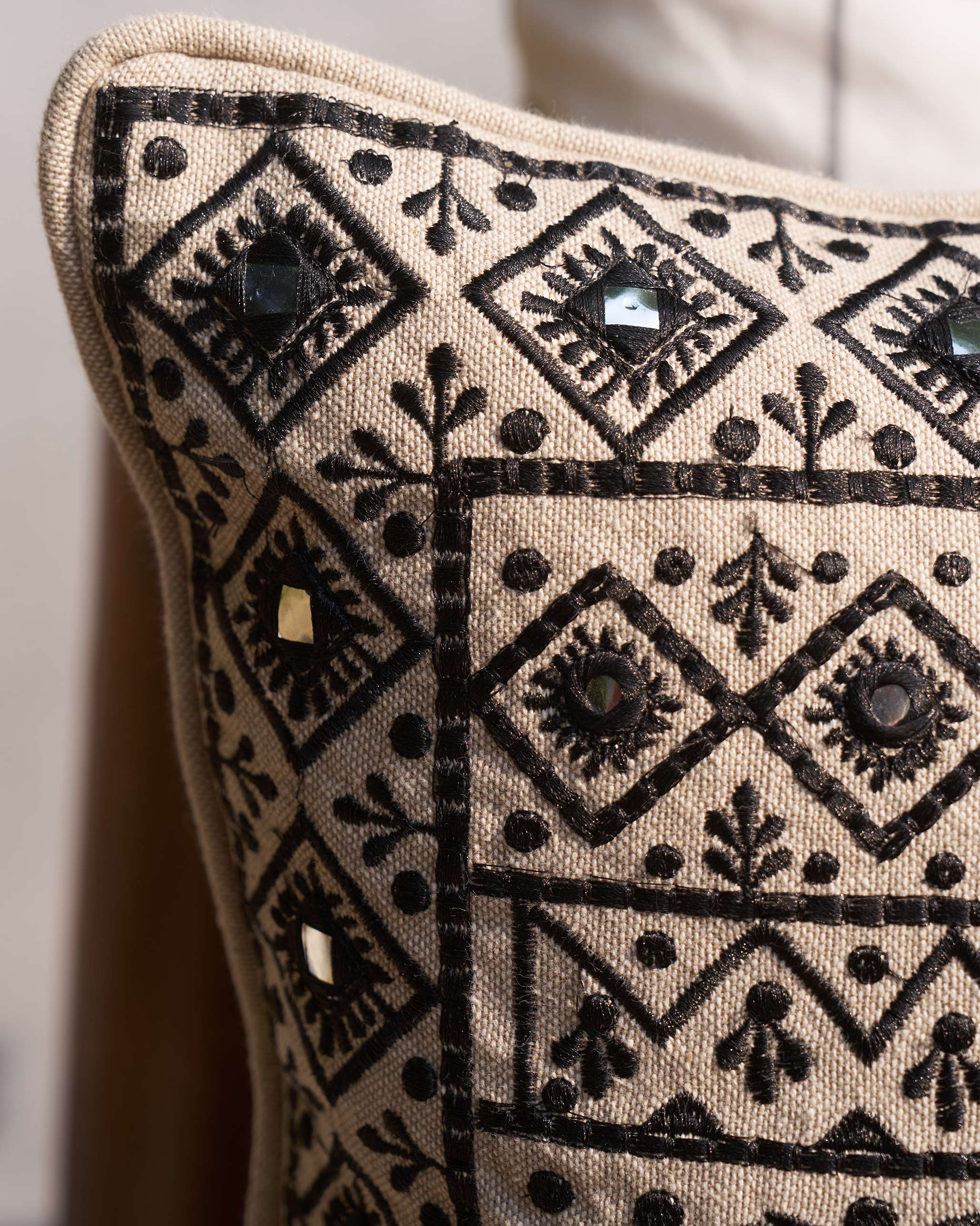 Morocco Mosaic Cushion Cover (Black) - Image 3