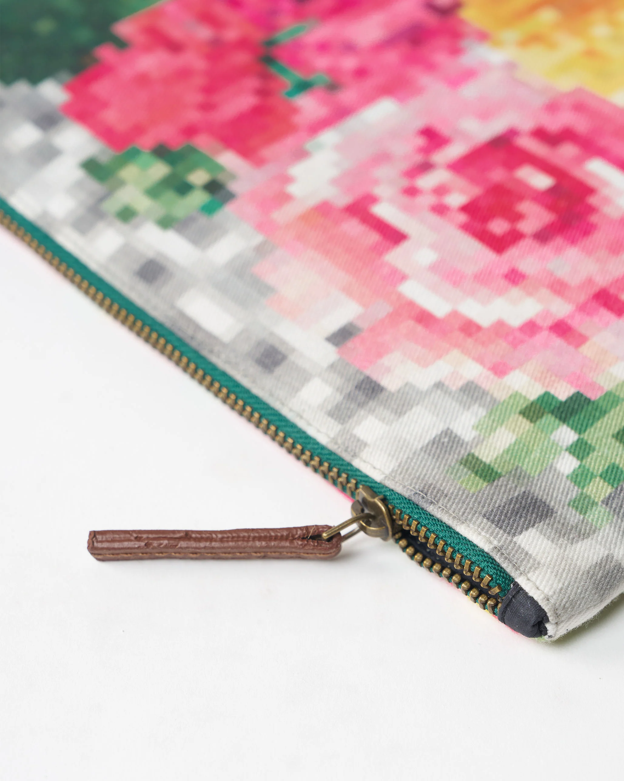 Mosaic Flower Pouch - Multicolor - Image 4