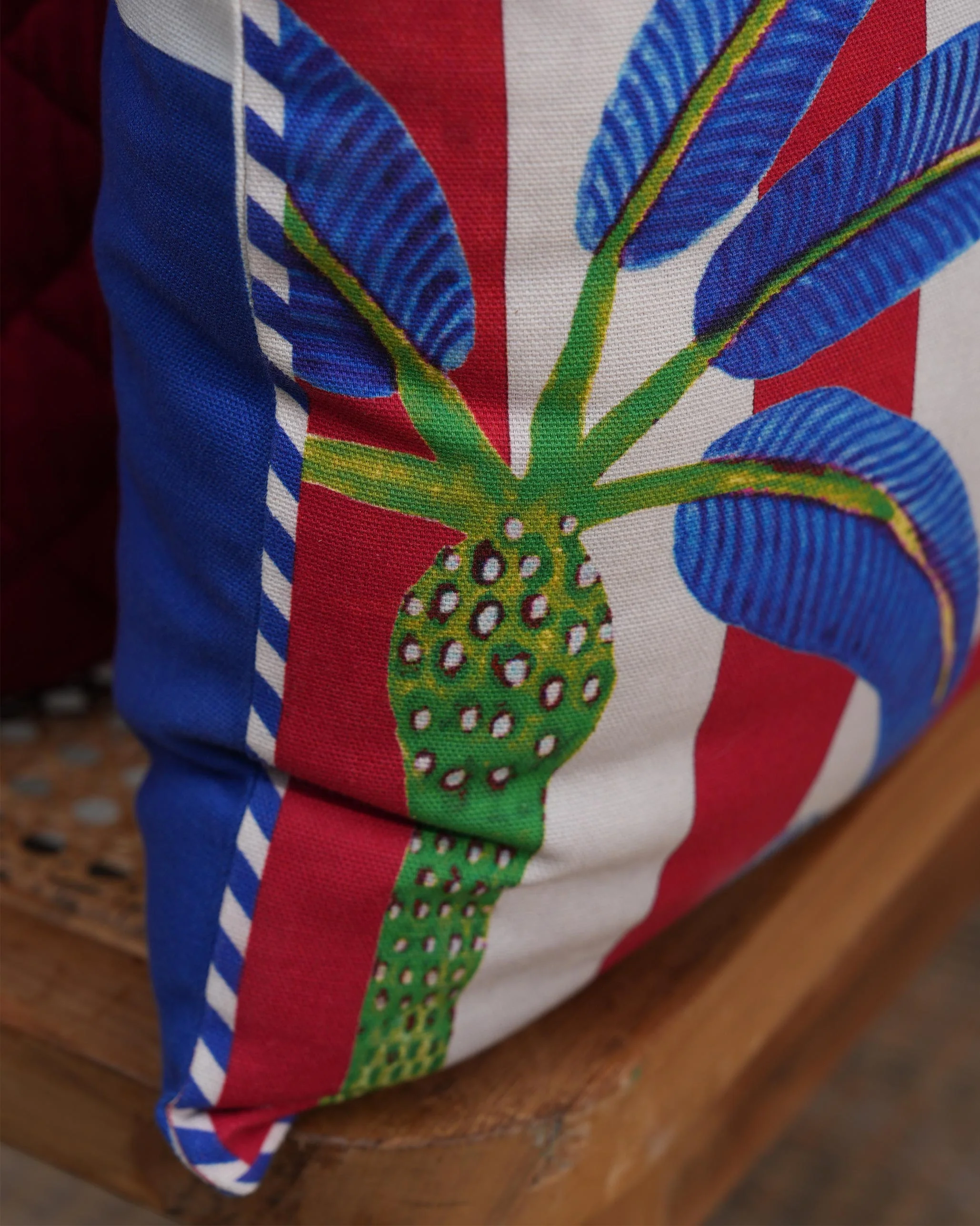 Muntad Cushion Cover - Image 3