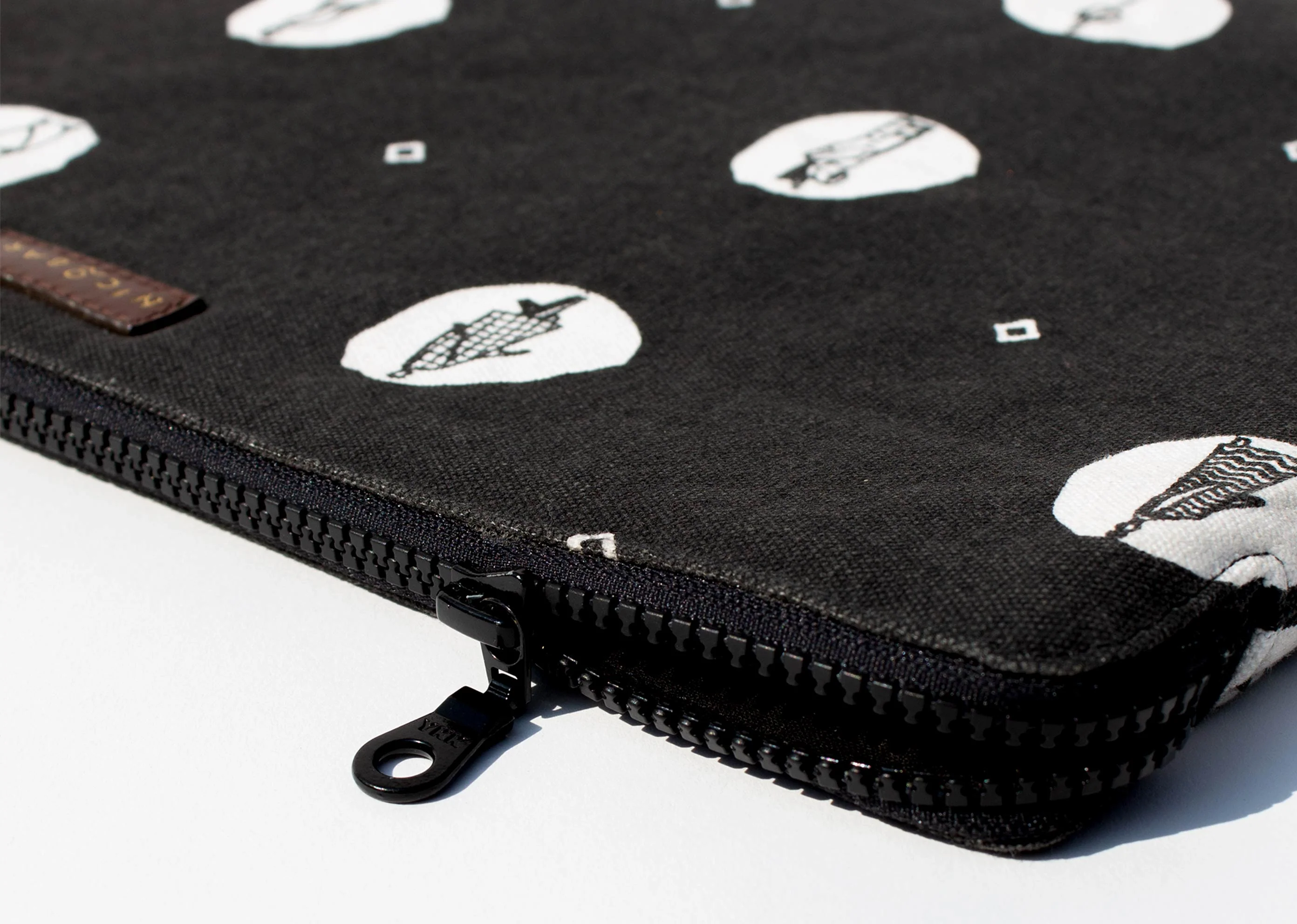 Musafir Laptop Sleeve (13) - Image 3