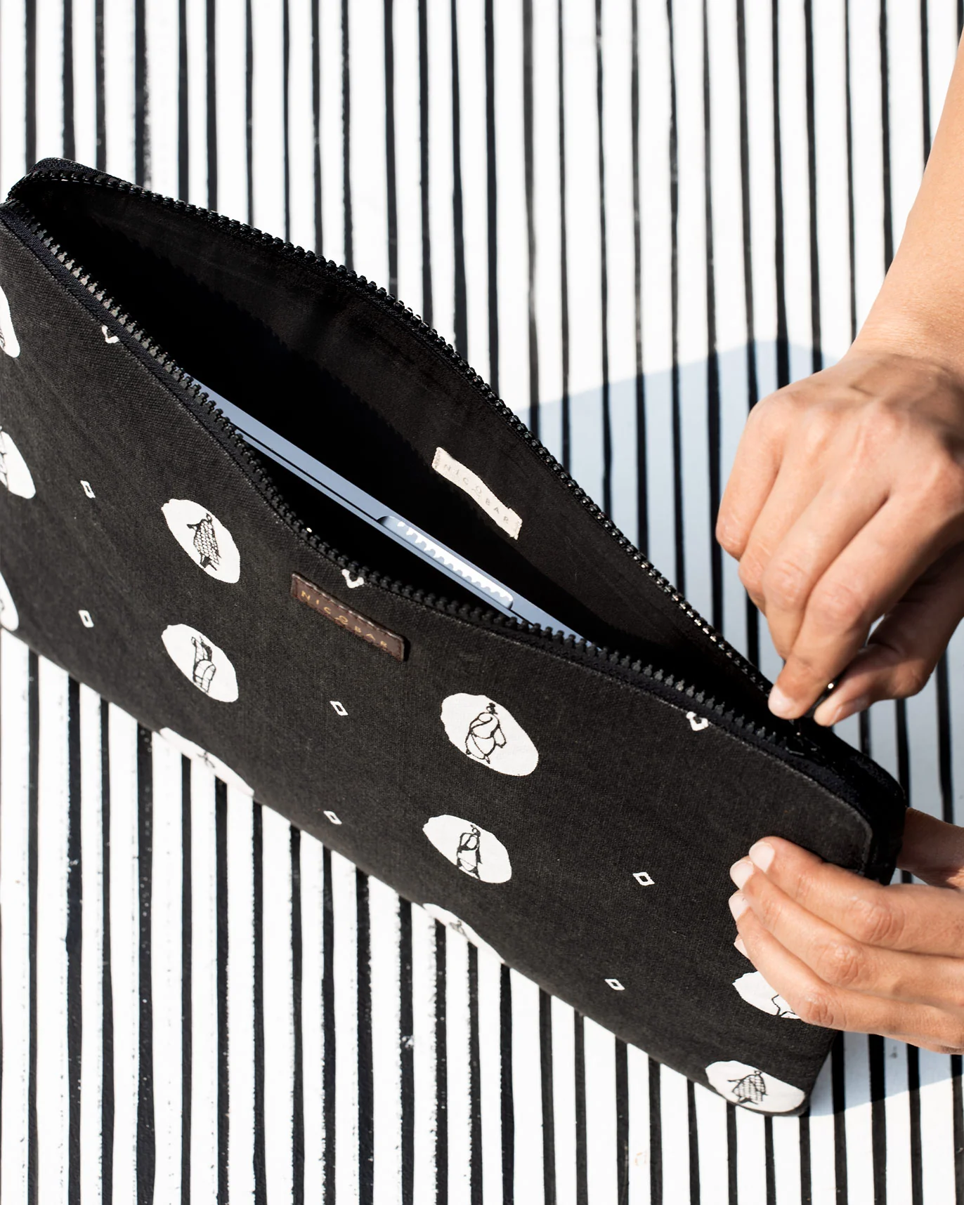 Musafir Laptop Sleeve (13) - Image 5